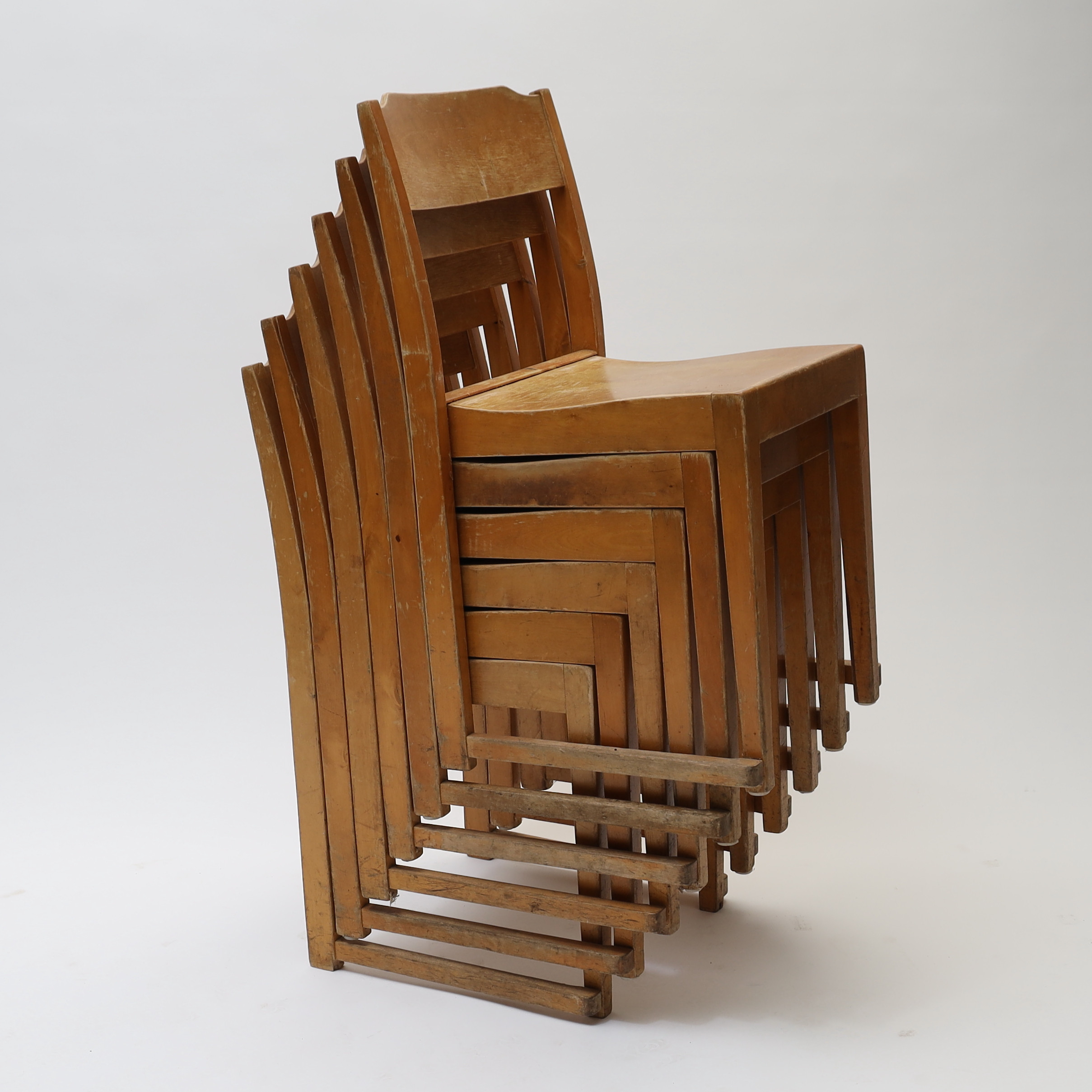 SVEN MARKELIUS. Stapelstolar "Orkesterstolen" 6 stycken, 1900-talets mitt.