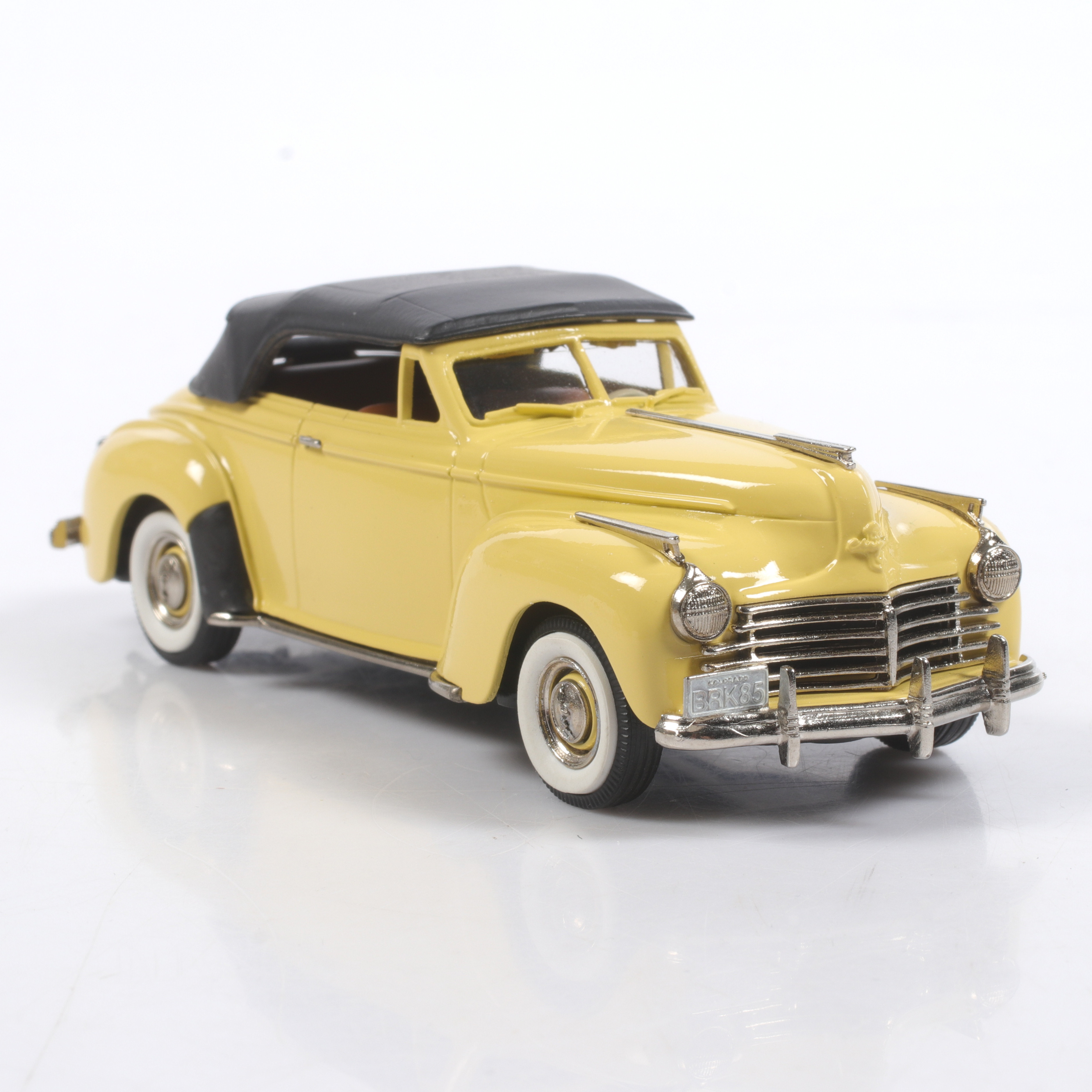 MODELLBIL, metall/resin, Chrysler New Yorker, Convertible, 1941, Brooklin Models, skala 1:43.