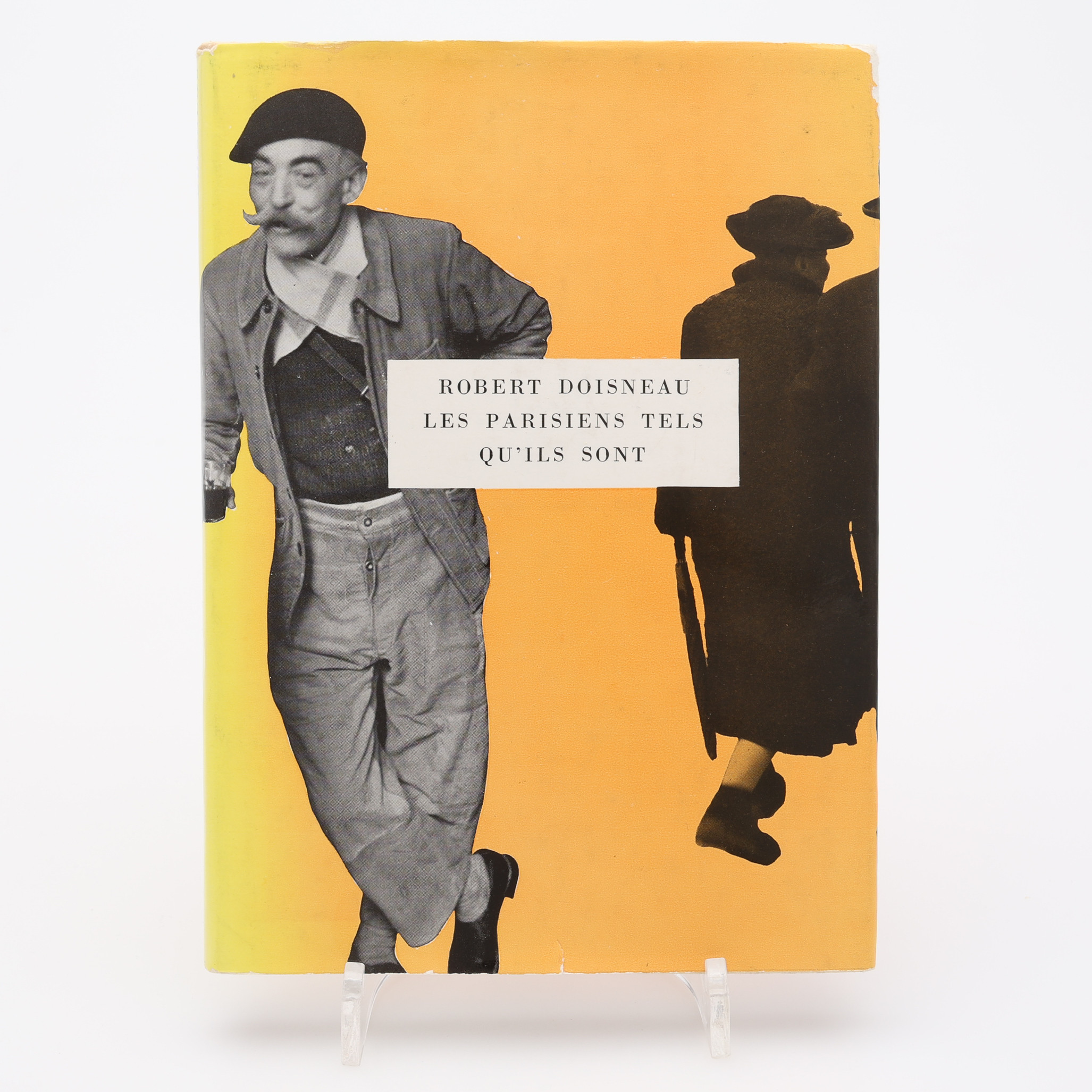 FOTO. DEN FRANSKA FOTOGRAFEN ROBERT DOISNEAU'S LES PARISIENS TELS QU'ILS SONT I FÖRSTA UPPLAGAN 1954.