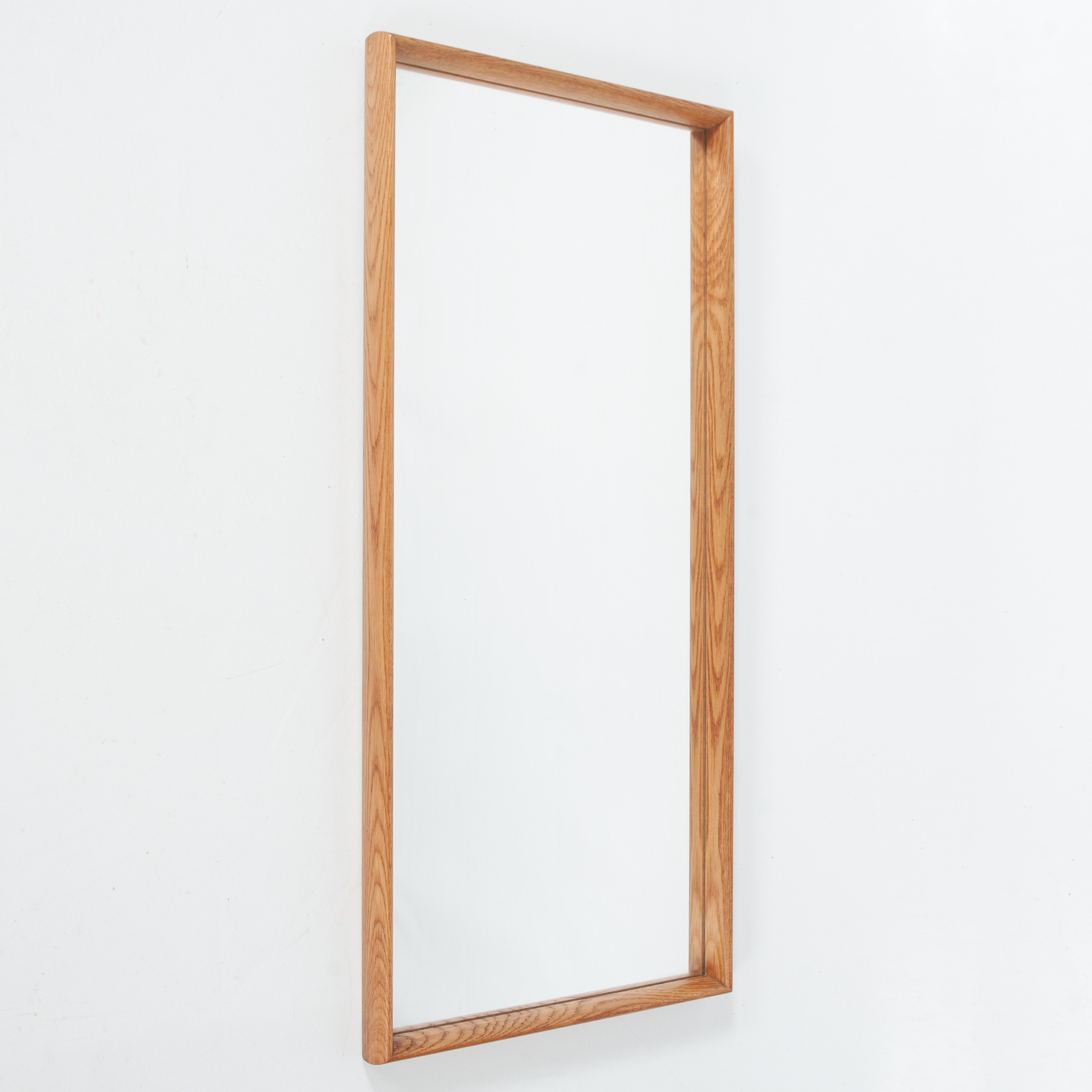 Spegel. Design Bernadotte & Björn för Aktuell Form AB, 1900-talets andra hälft.