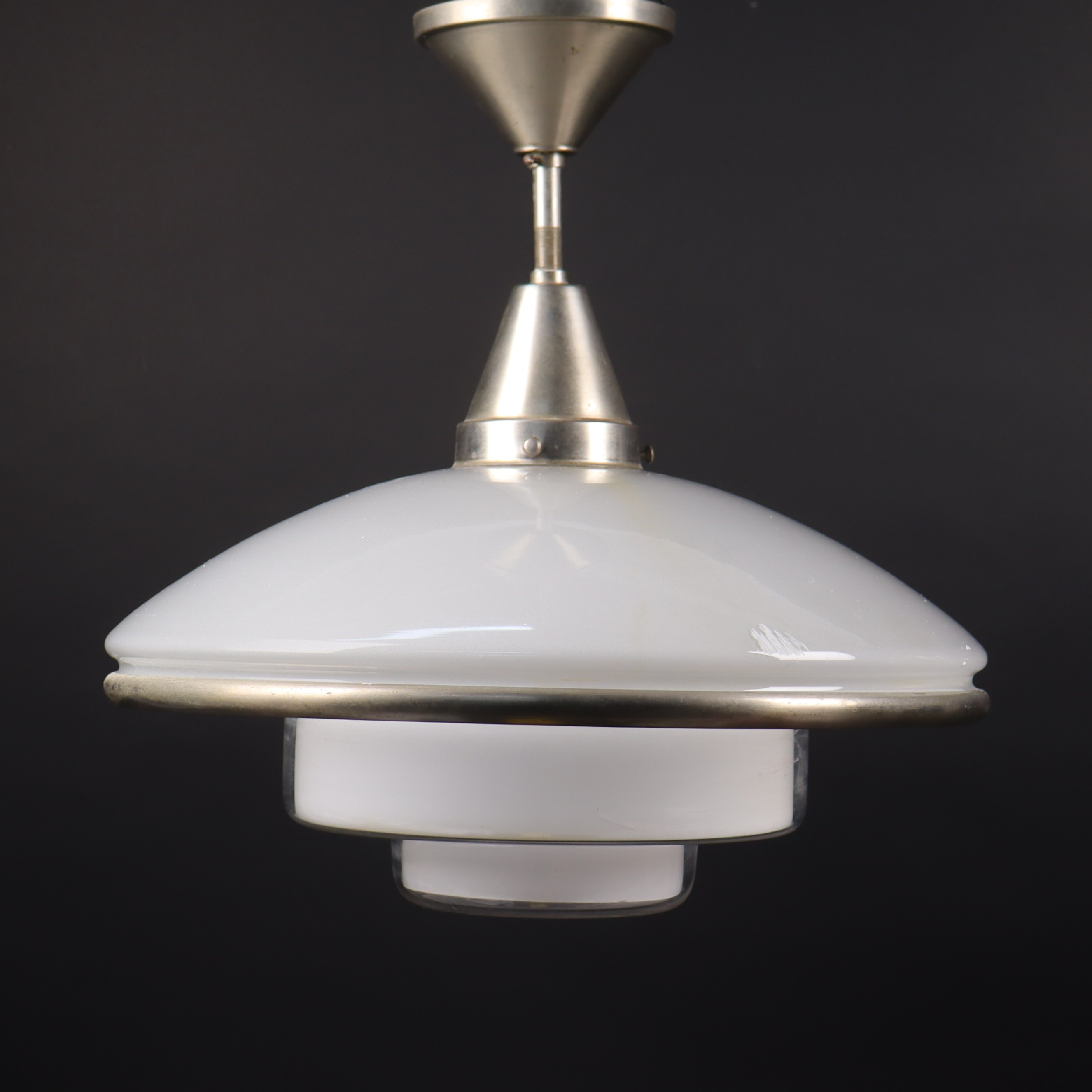 OTTO MÜLLER. taklampa, "Megaphos", Sistrah-Licht GmbH, Tyskland, modell P4, 1930-tal.