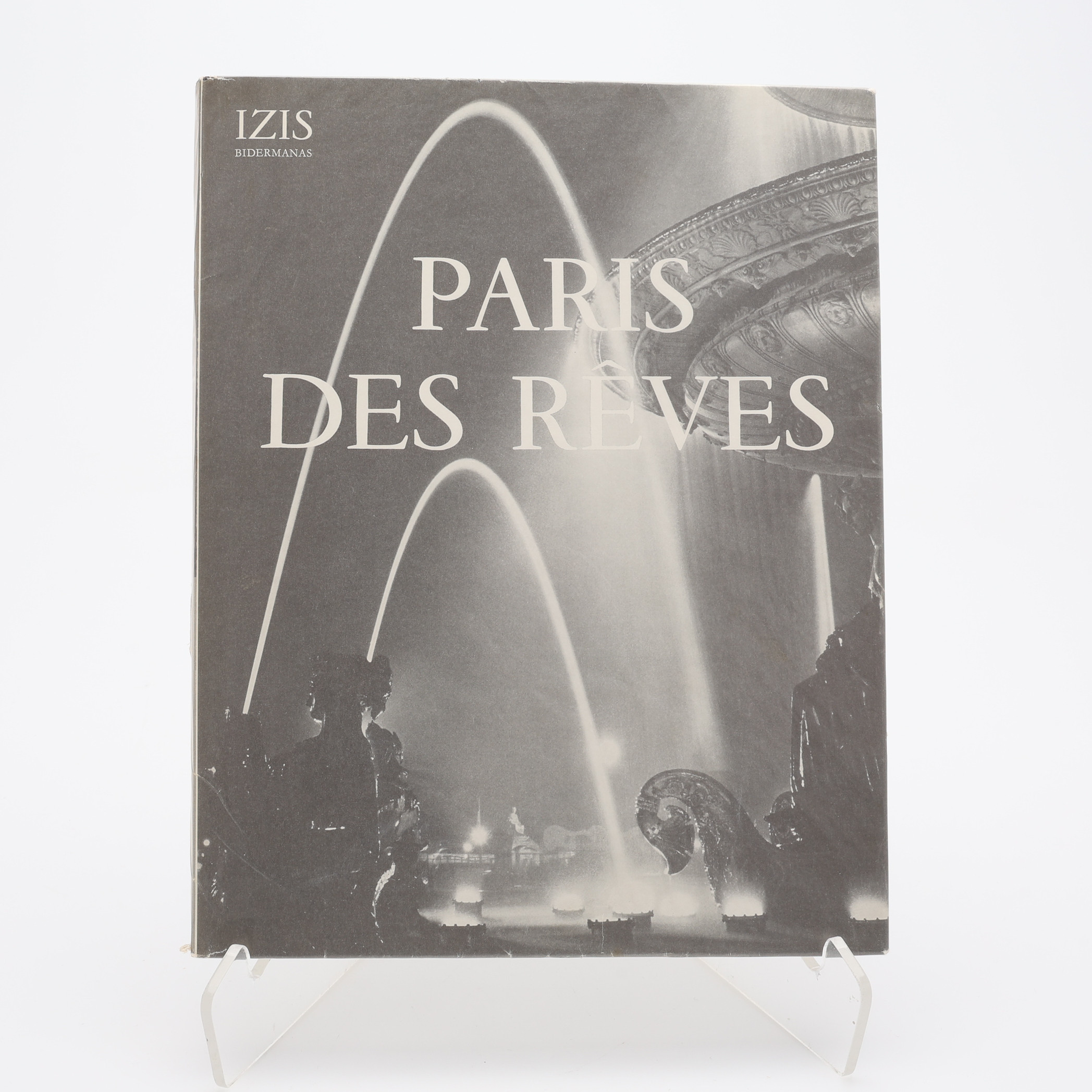 FOTO. DEN LITAUISK-JUDISKE FOTOGRAFEN IZIS PARIS DES REVES 1953 - EN AV DE FÖRSTA FOTOBÖCKERNA ATT BLI EN BESTSELLER.