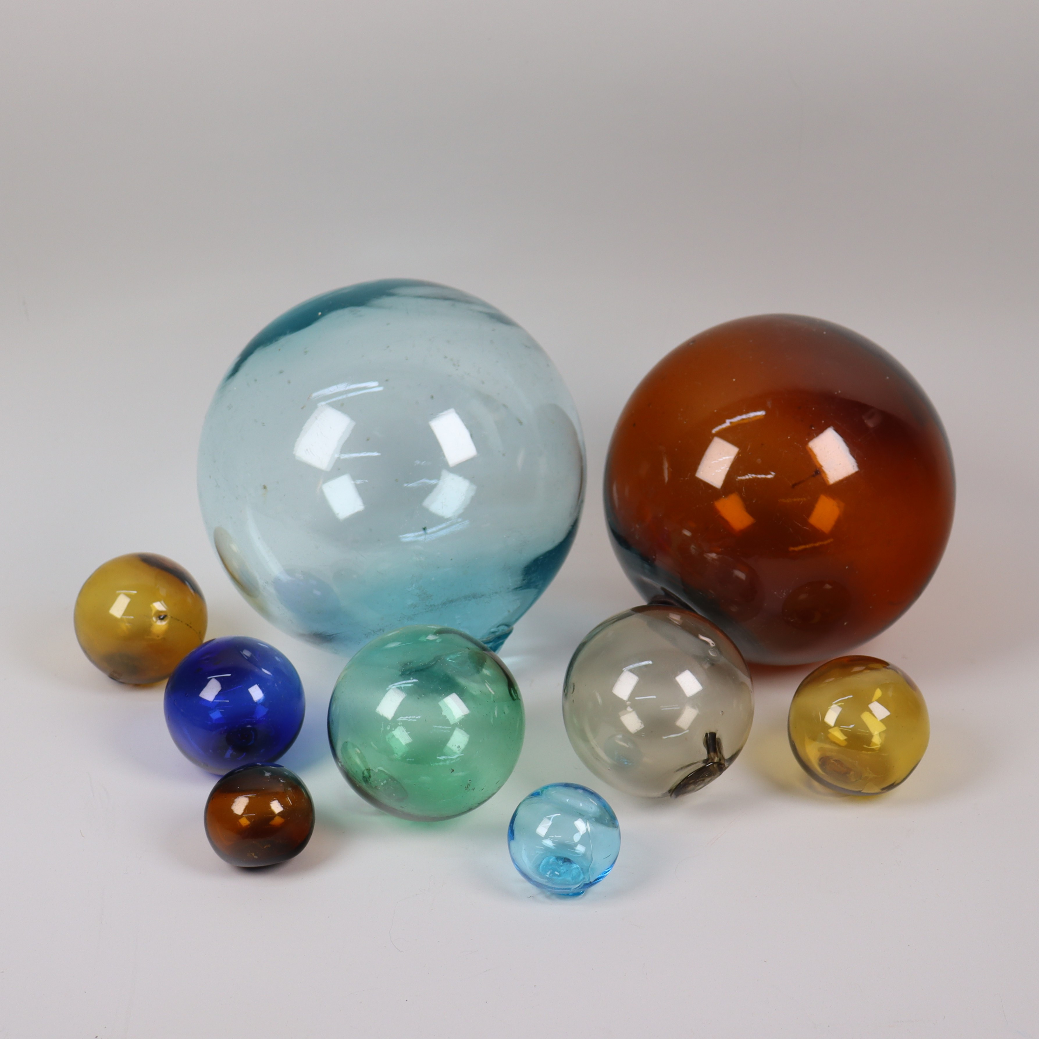 GLASFLÖTEN, tidigt 1900-tal, 9 st.