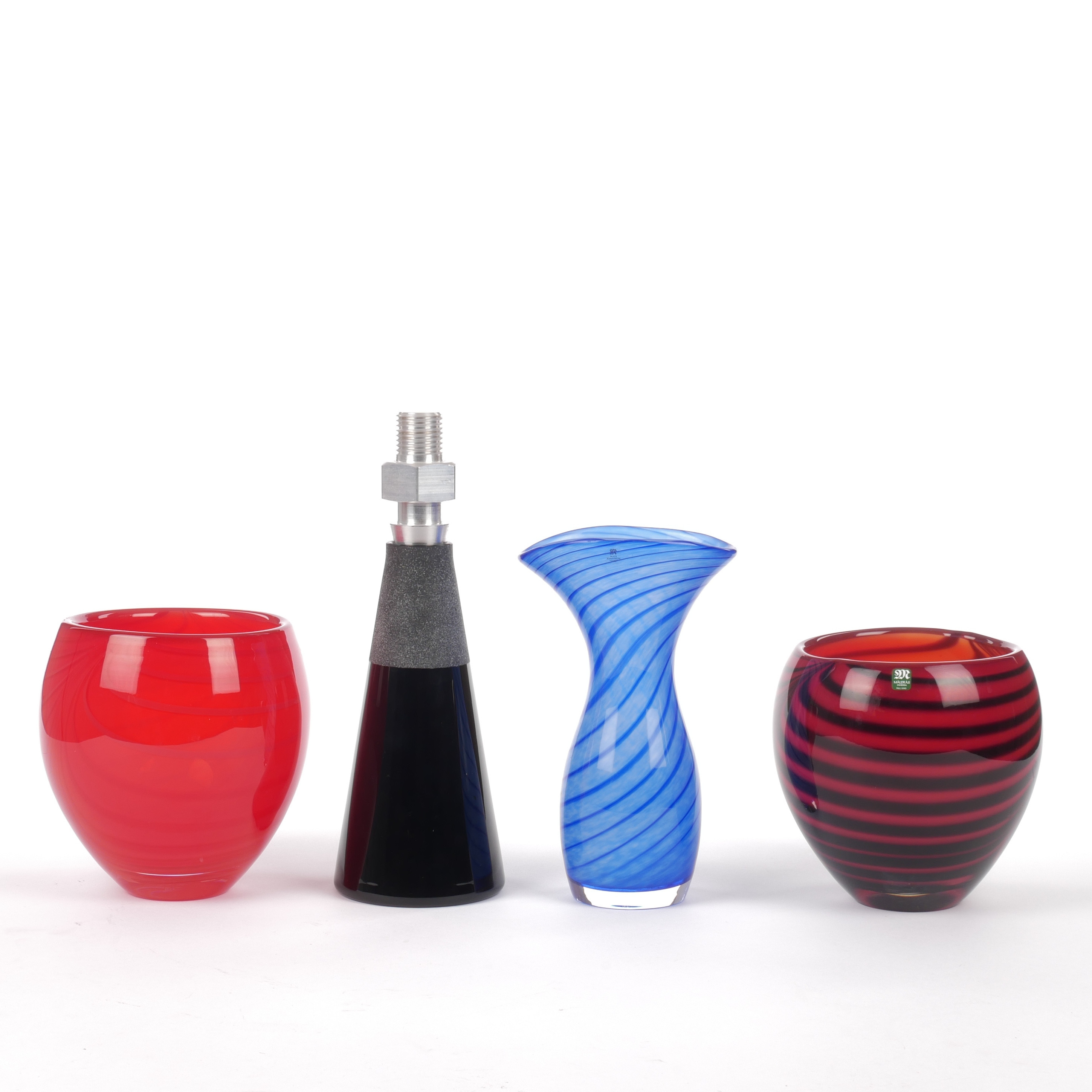 SKULPTUR, VAS, SKÅLAR. 4 st, konstglas, Målerås.