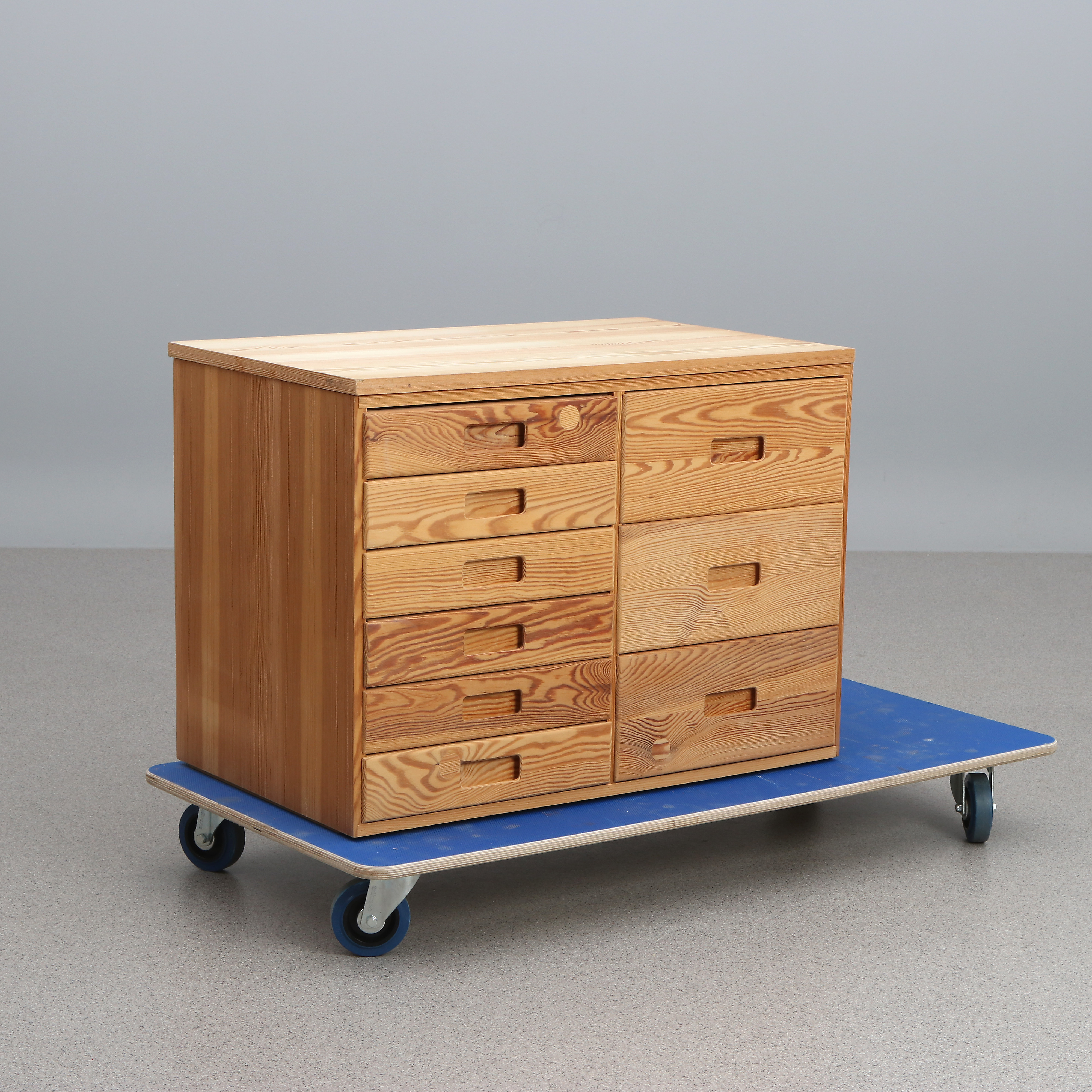 IKEA, HURTS. Furu. "Uffe". 1900-talets andra hälft.