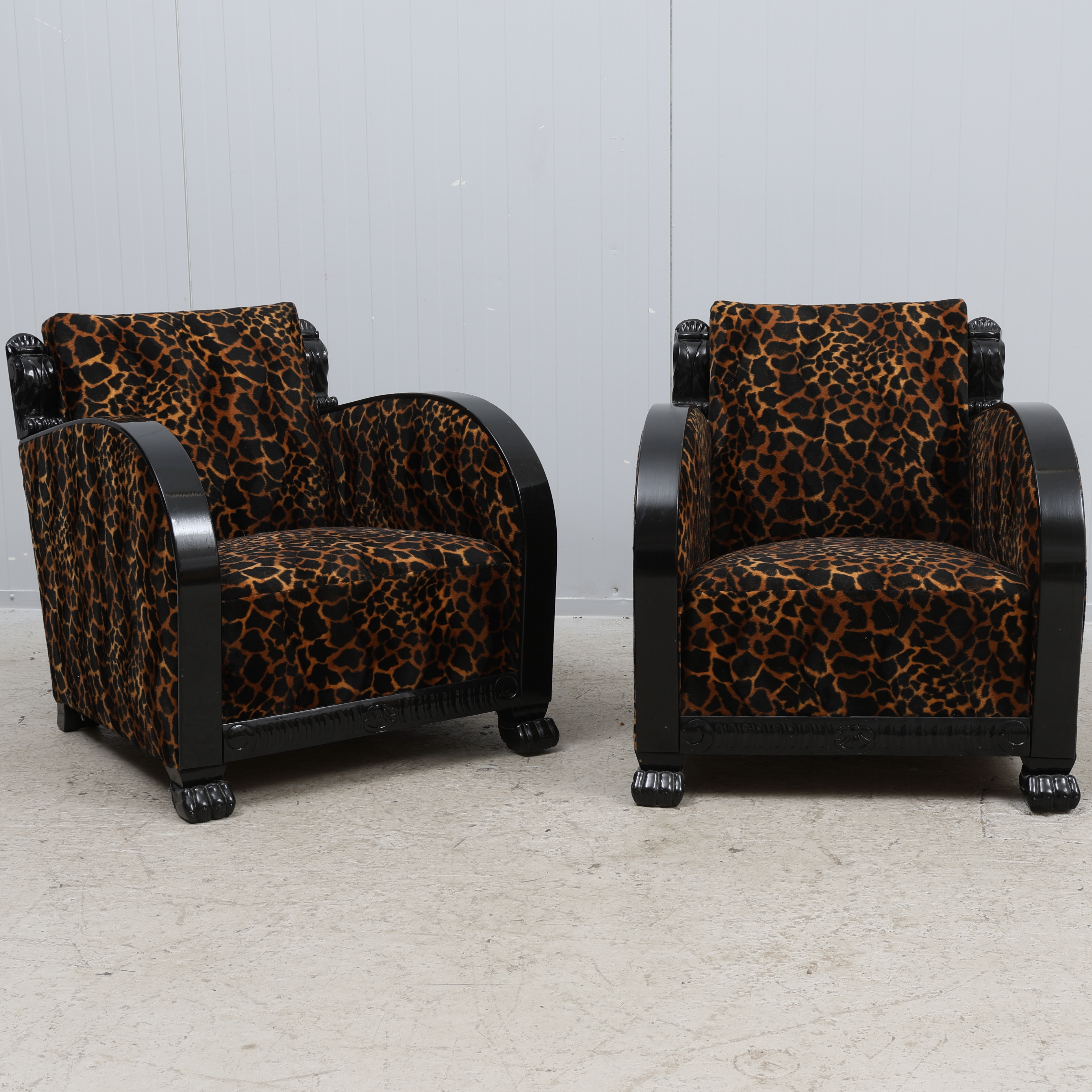 FÅTÖLJER, 1 par, senare klädd med imitationstyg, art deco, 1930/1940-tal.