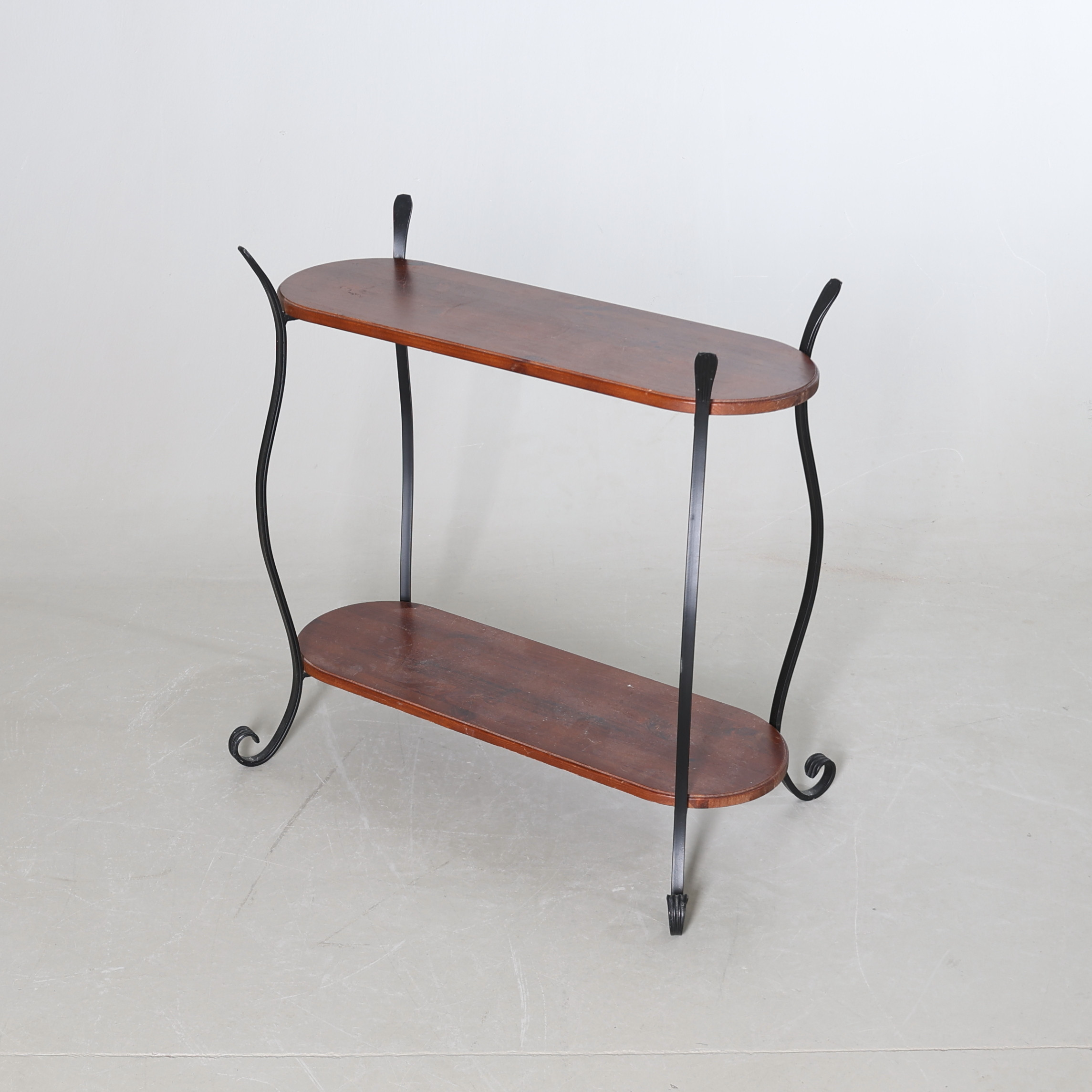 AVLASTNINGSBORD, furu och metall, samtida.