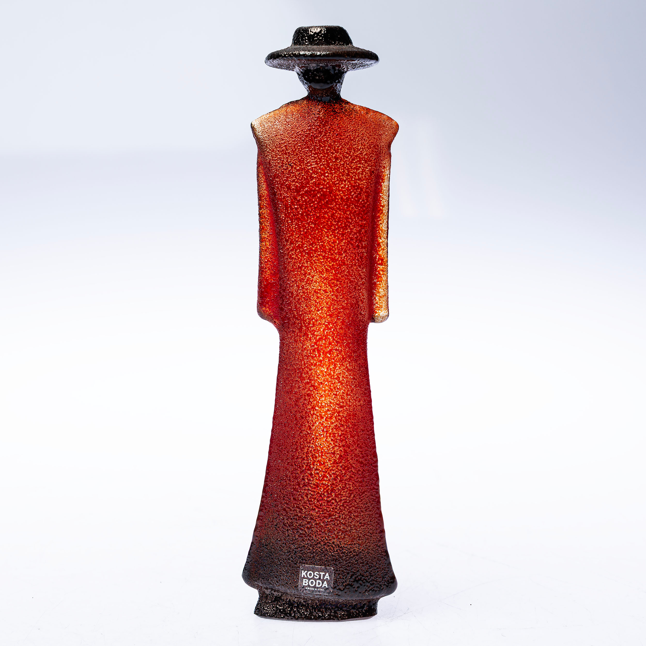 KJELL ENGMAN. FIGURIN, konstglas, "Catwalk", signerad, Kosta Boda.