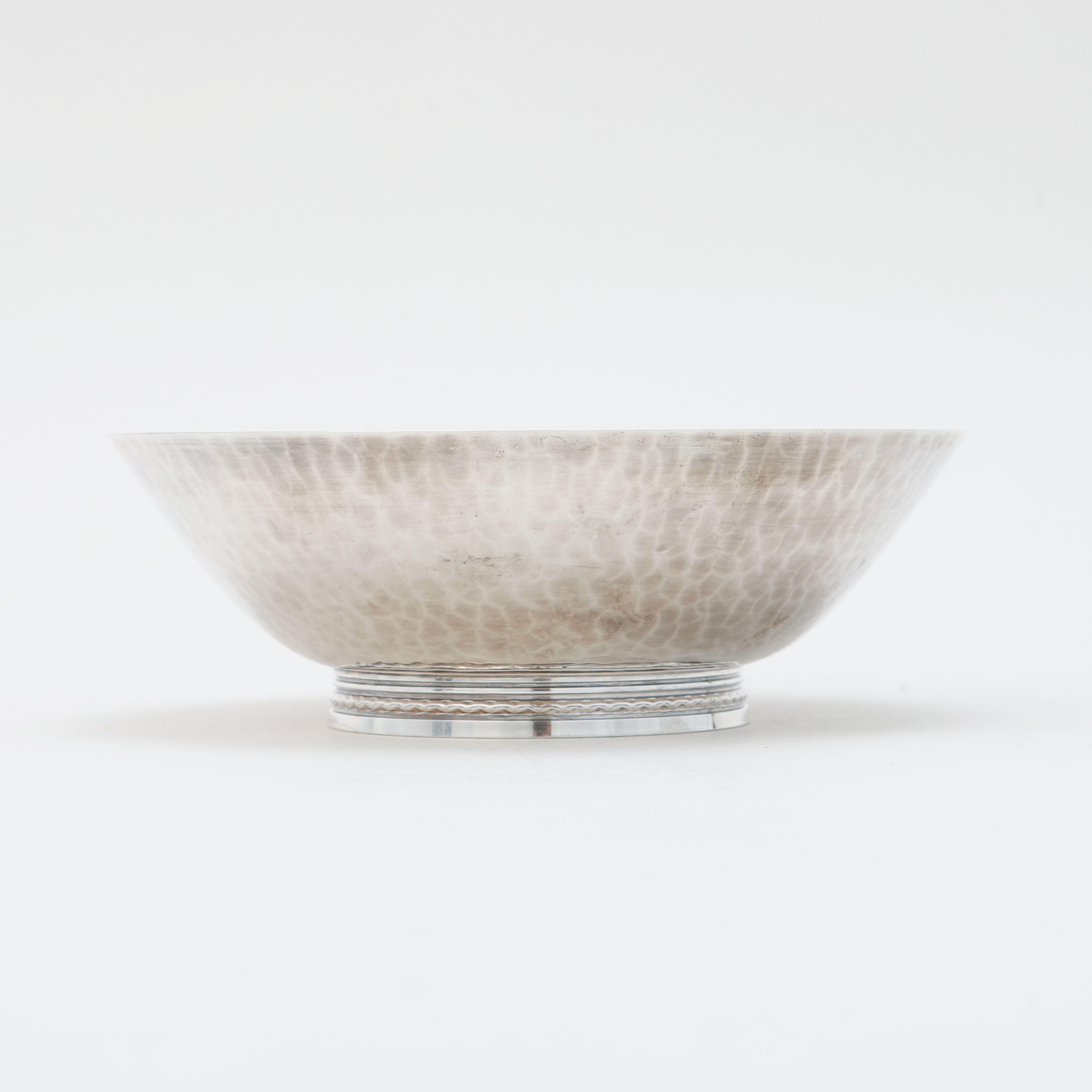 ERIC LÖFMAN. Skål, MGAB, 1971. Vikt 265 gram.