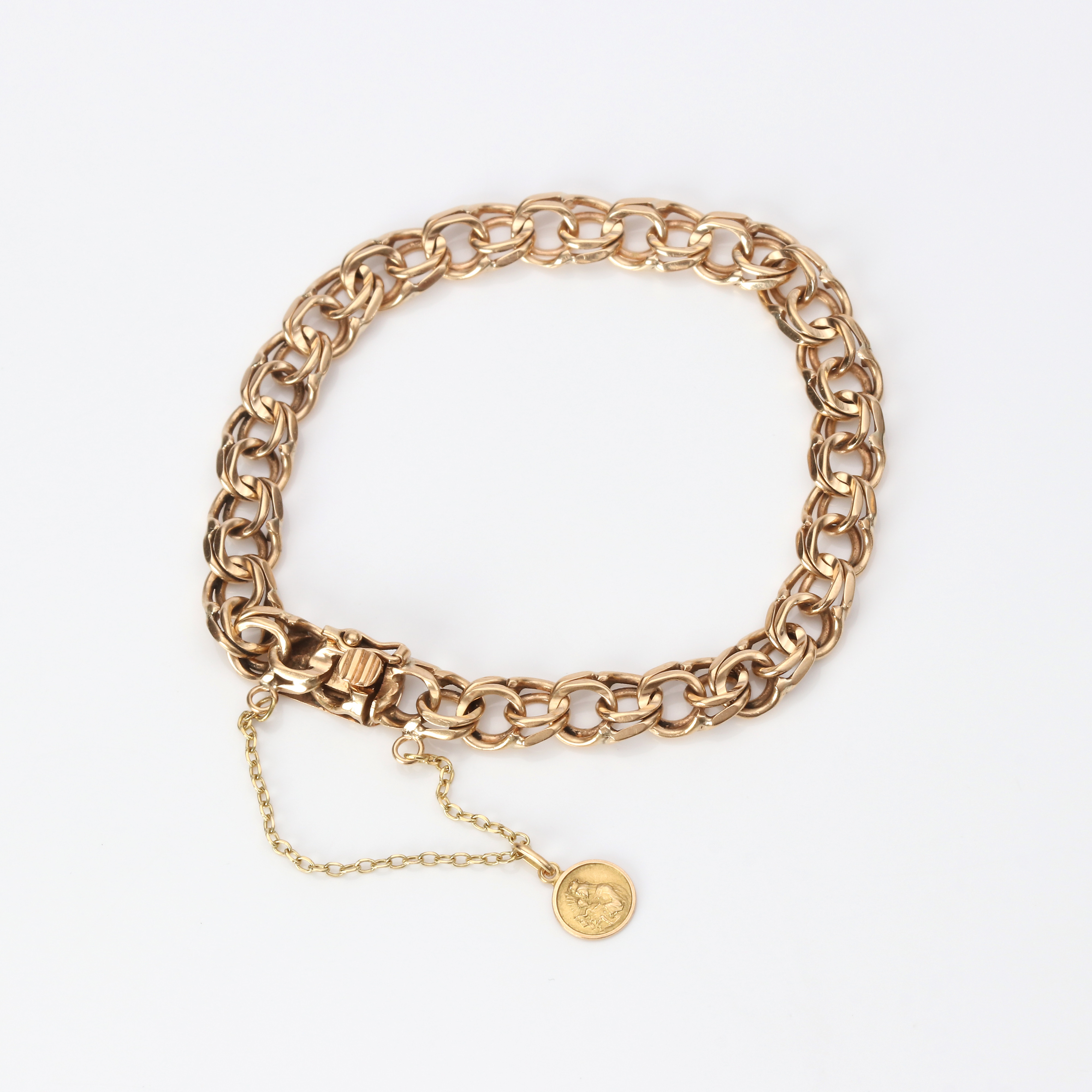 GULDARMBAND, BISMARCKLÄNK. 18k guld, vikt ca 19,0 gram.