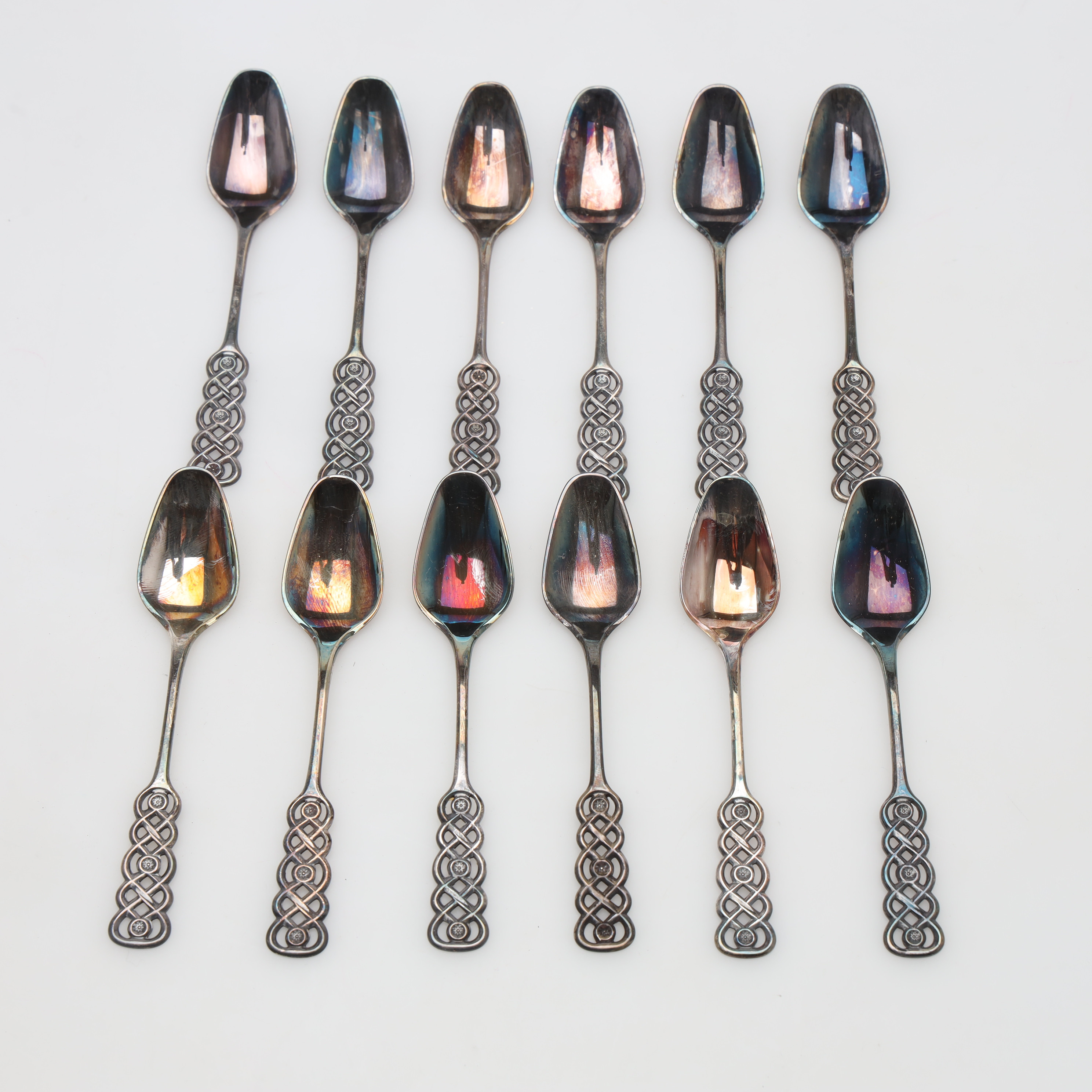 DAVID ANDERSEN. KAFFESKEDAR, 12 stycken, silver, Ringebu, Norge.