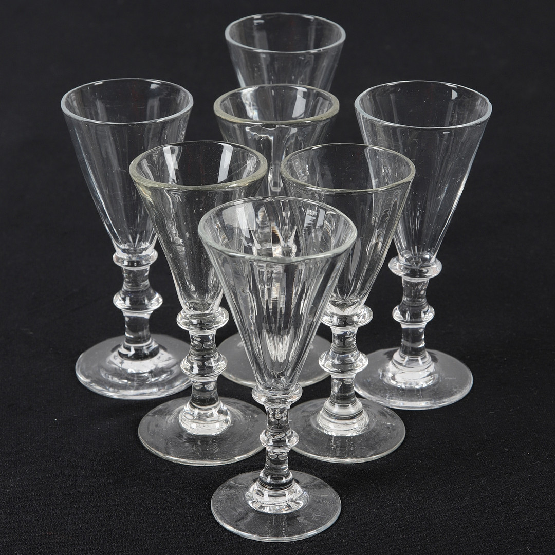 SNAPPSGLAS, 7 delar, "Paraplyglas", 1800-tal.