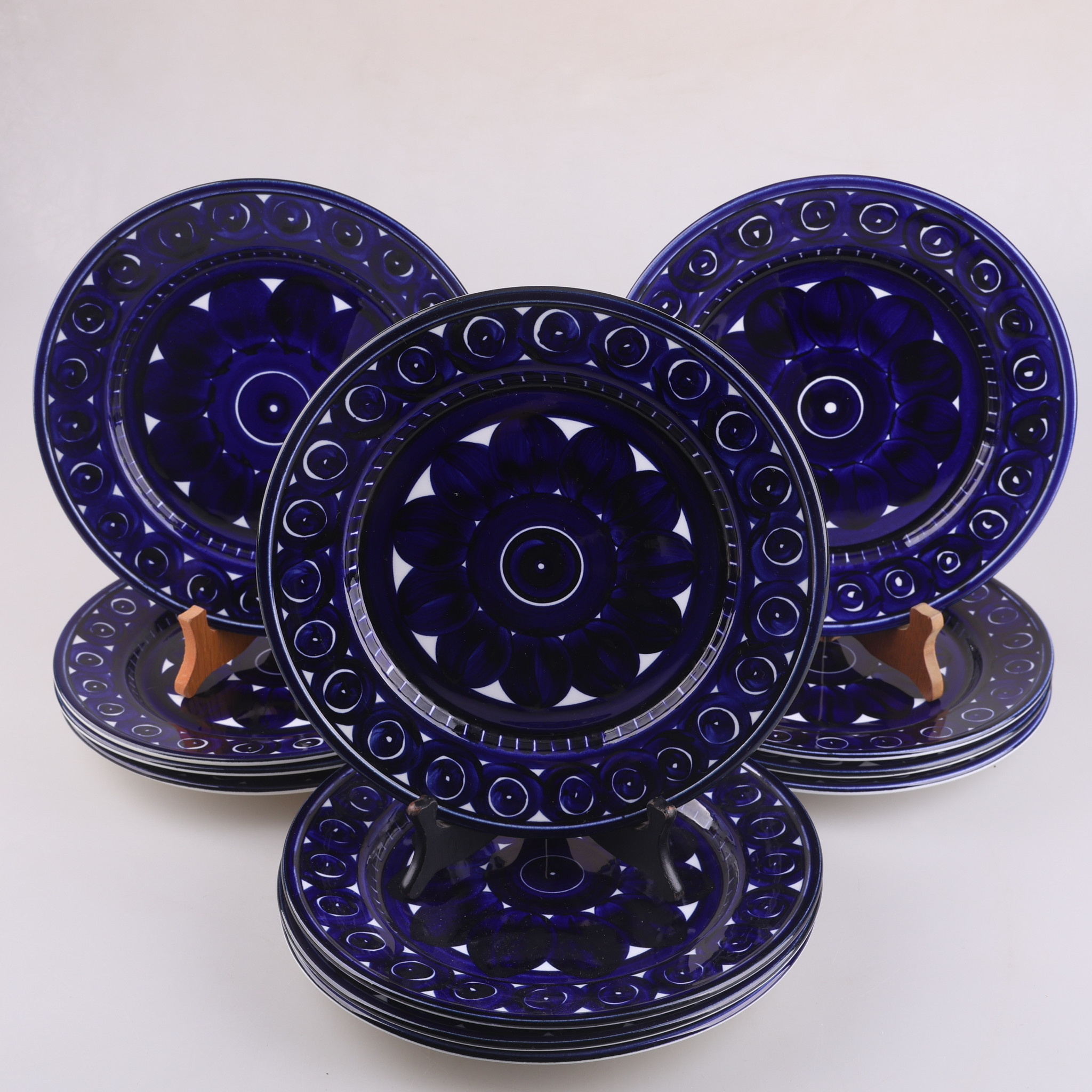 ULLA PROCOPÉ. Mattallrikar, 12 stycken, "Valencia", Arabia, Finland.