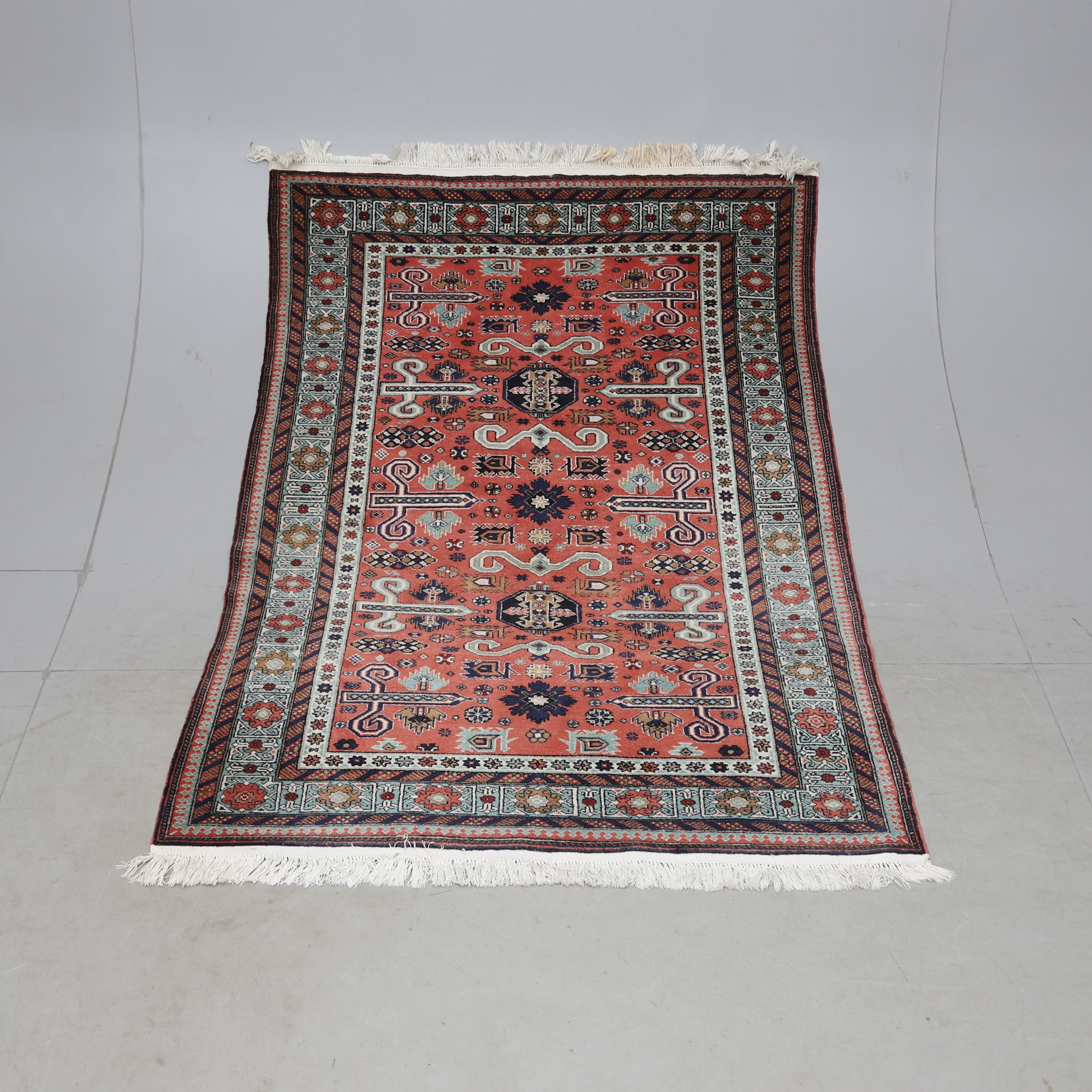 ORIENTMATTA, Shirvan, ull, ca 195x138 cm.