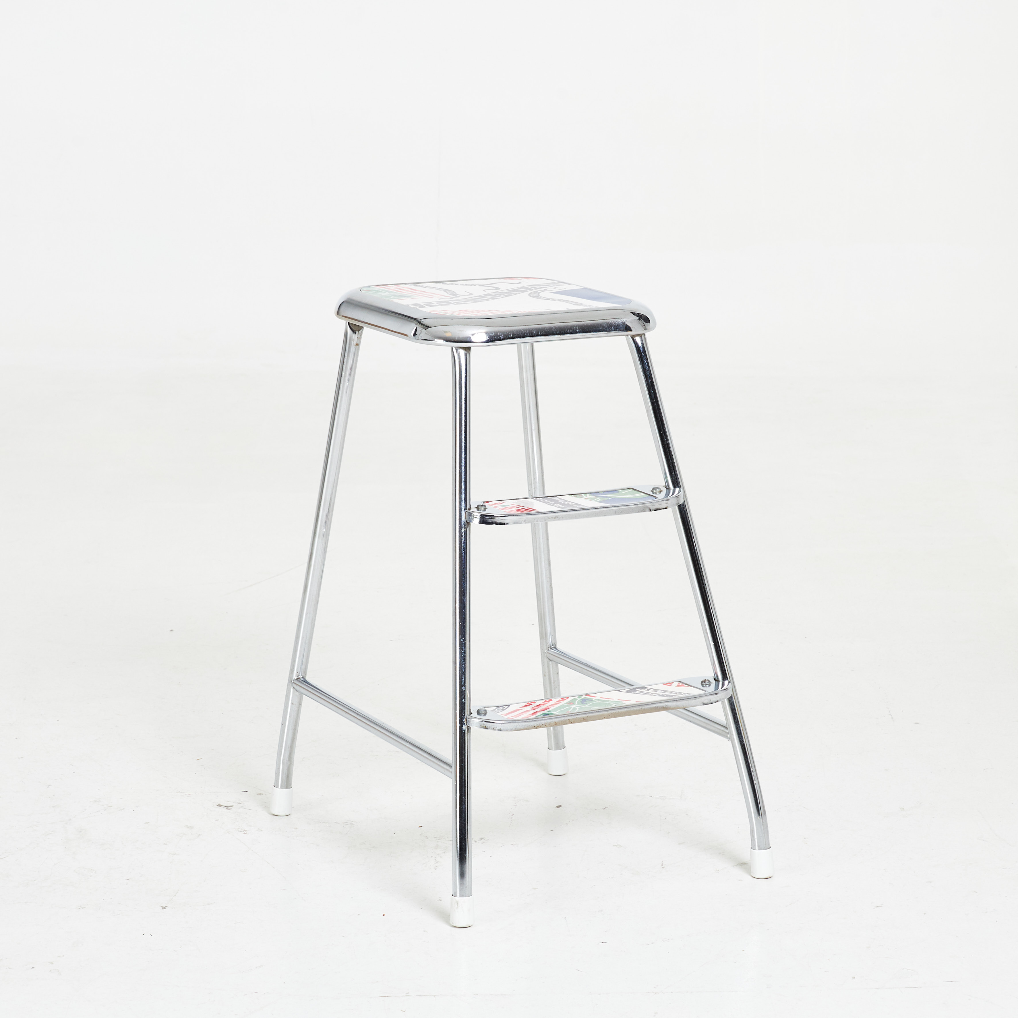 PALL, med mönster "Manhattan", undertill etikettmärkt, AWAB.