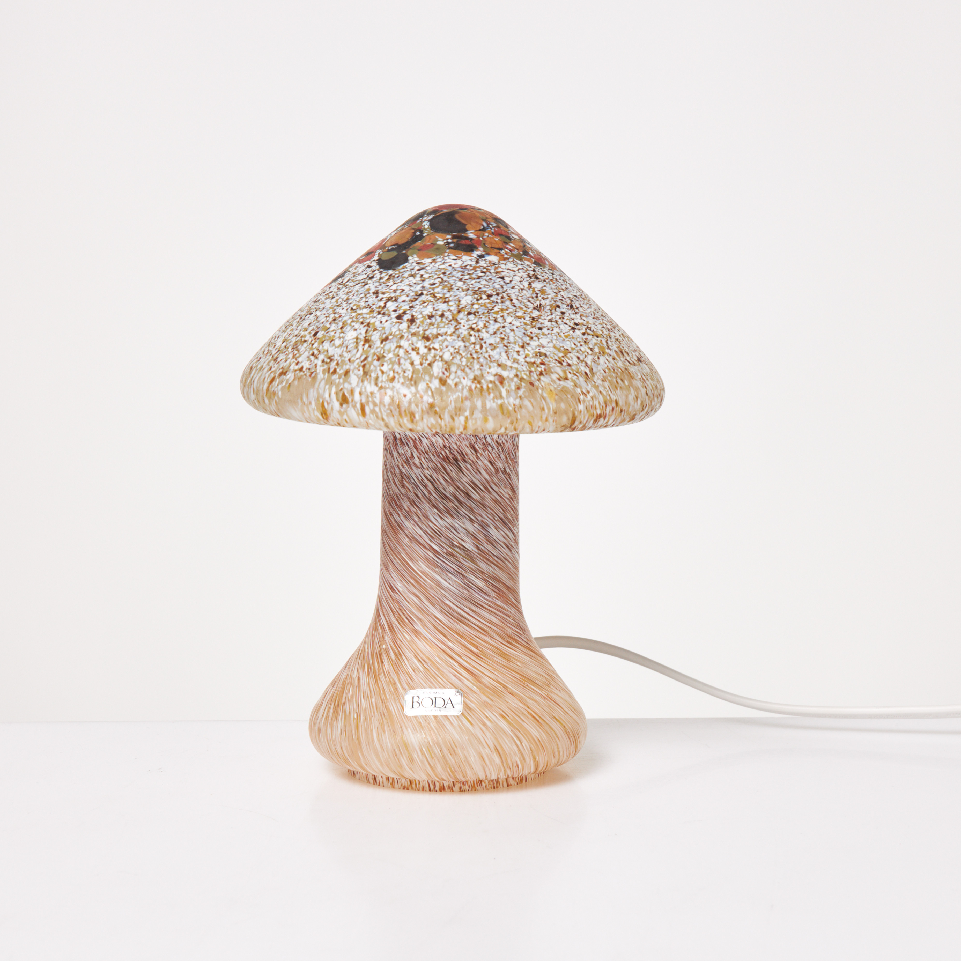 MONICA BACKSTRÖM. Bordslampa, i form av svamp, glas, Boda, etikettmärkt.