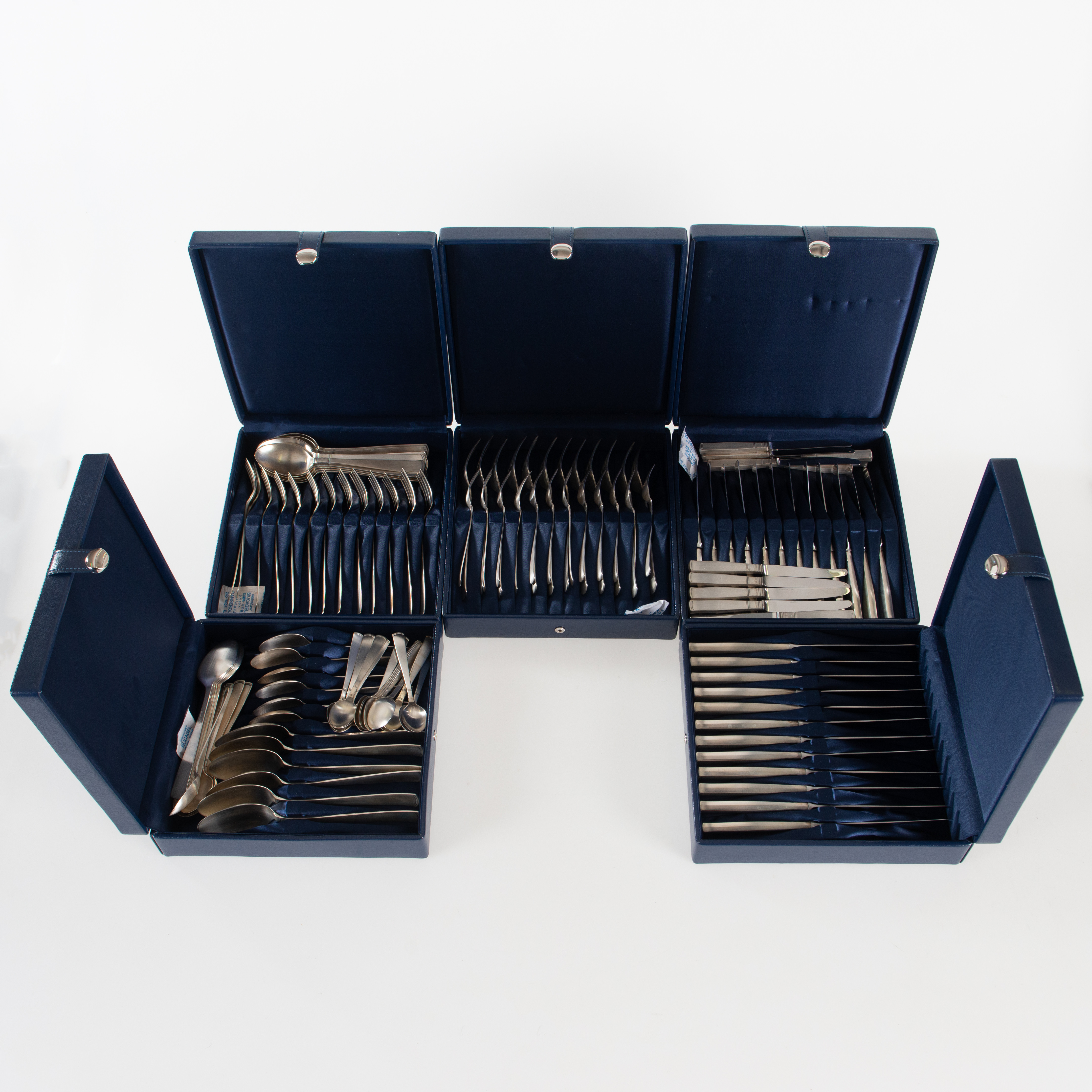 JACOB ÄNGMAN. Bestickservis, 123 dlr, "Rosenholm" ca 4,9 kg.