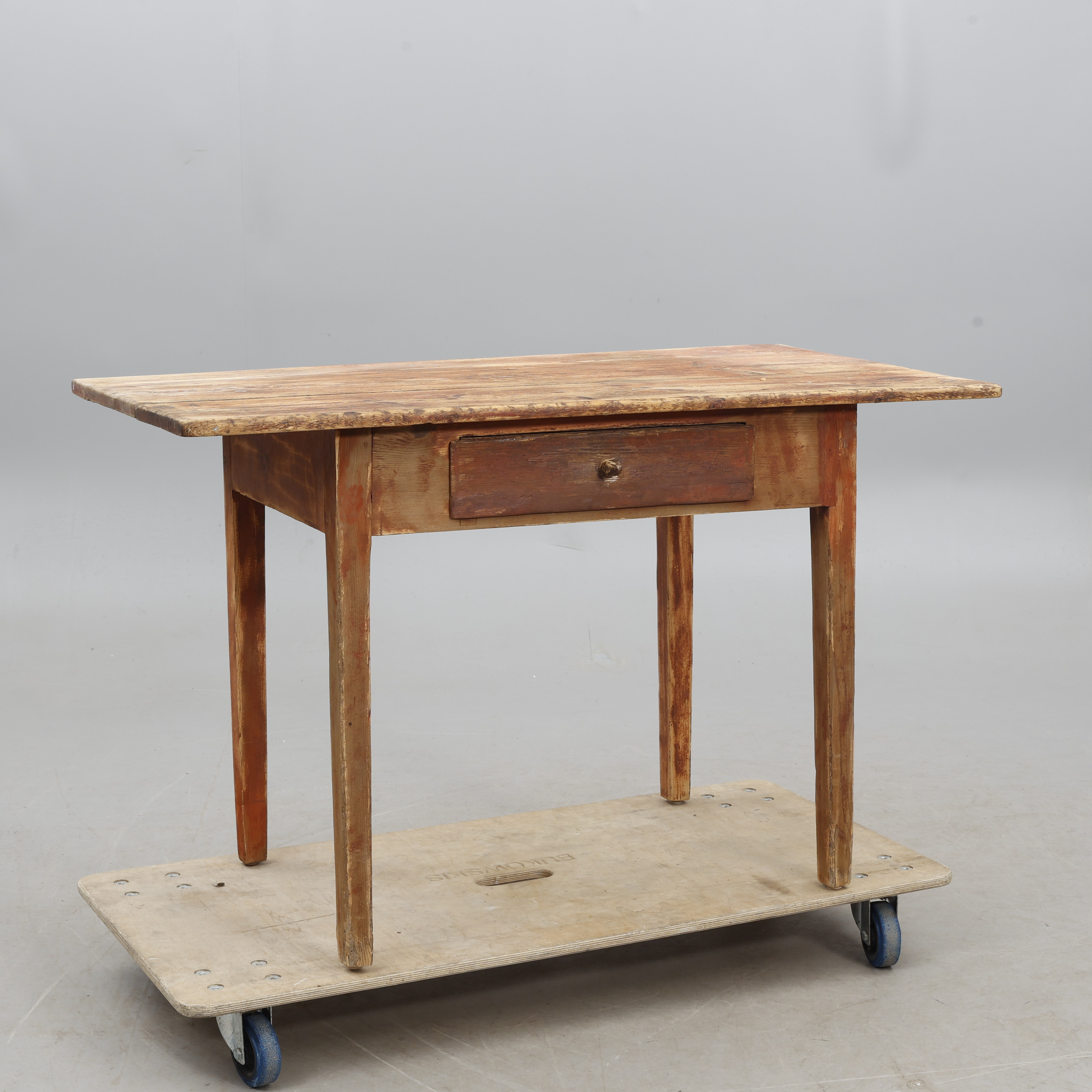 BORD allmoge, låda i sargen, 1800-tal.