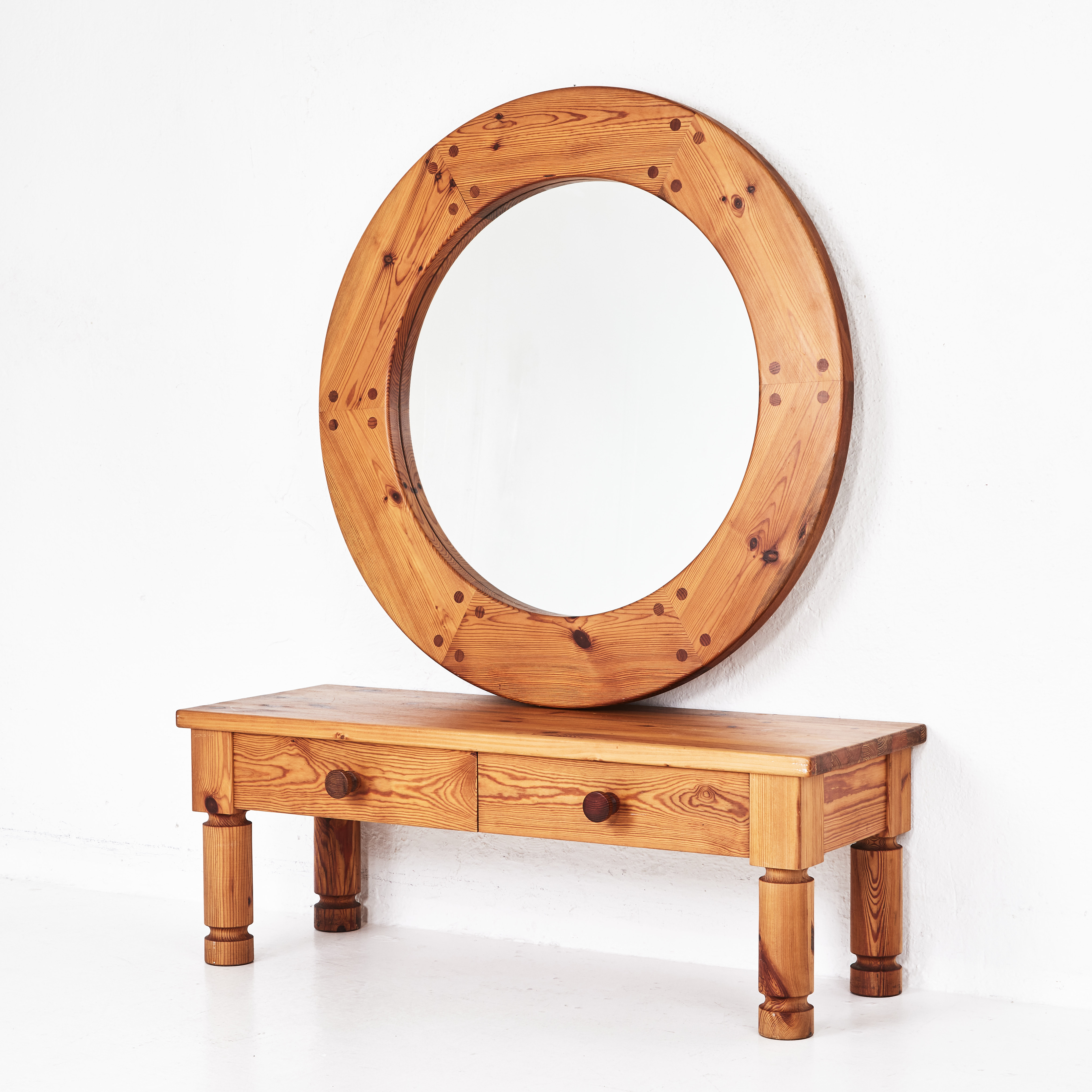 BYRÅ, SPEGEL, 1970-tal, furu.