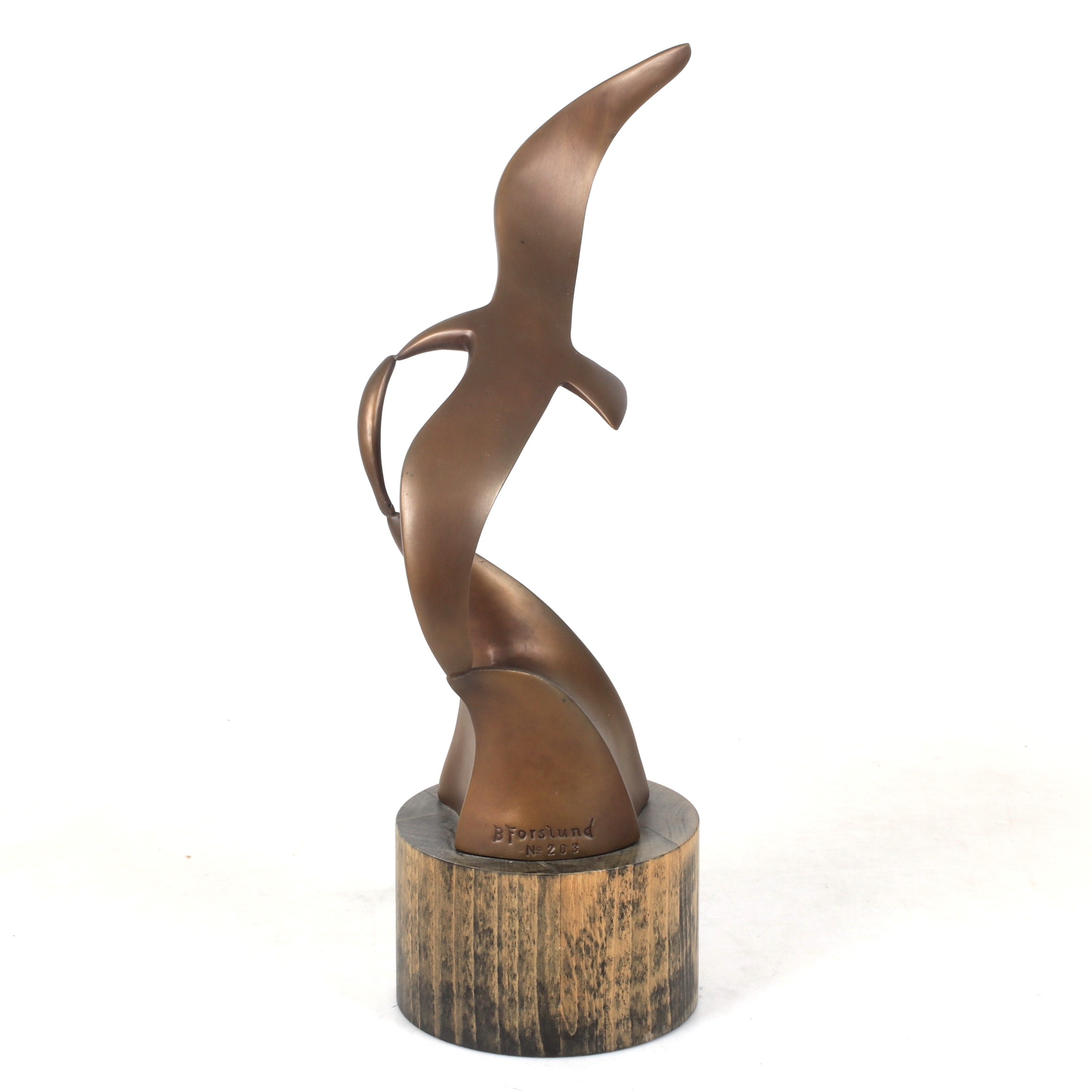 BROR FORSLUND. Skulptur, "Måsen", brons, signerad och märkt No 203.