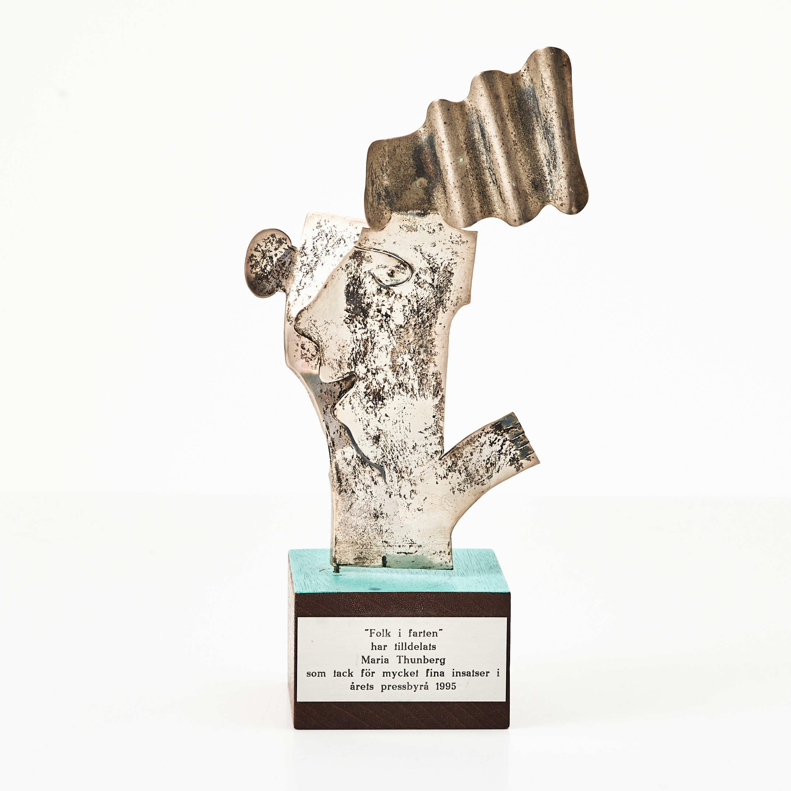 KARL OLOV BJÖRK. skulptur, metall på delvis bemålad sockel, signerad och daterad -96, numrerad 10/10.