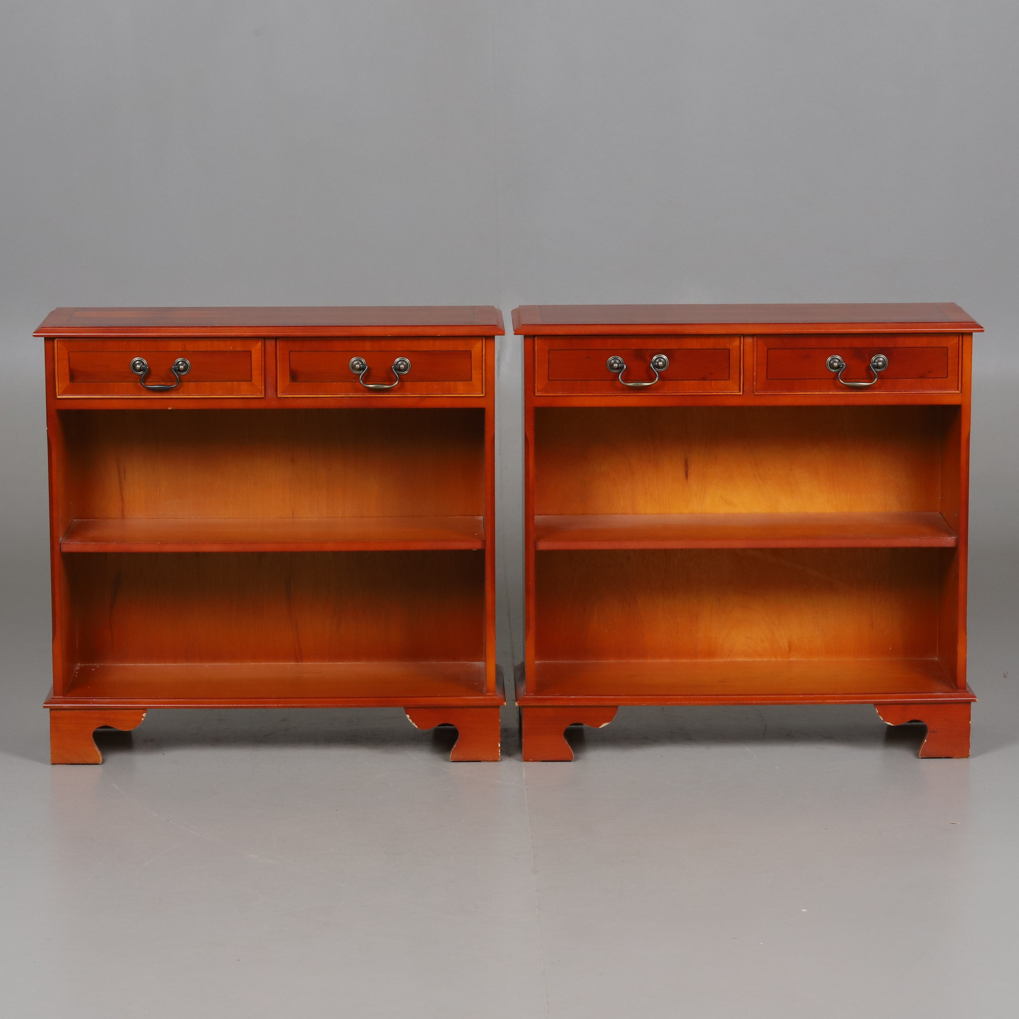 BOKHYLLOR med LÅDOR. Ett par. 1900-talets senare del.