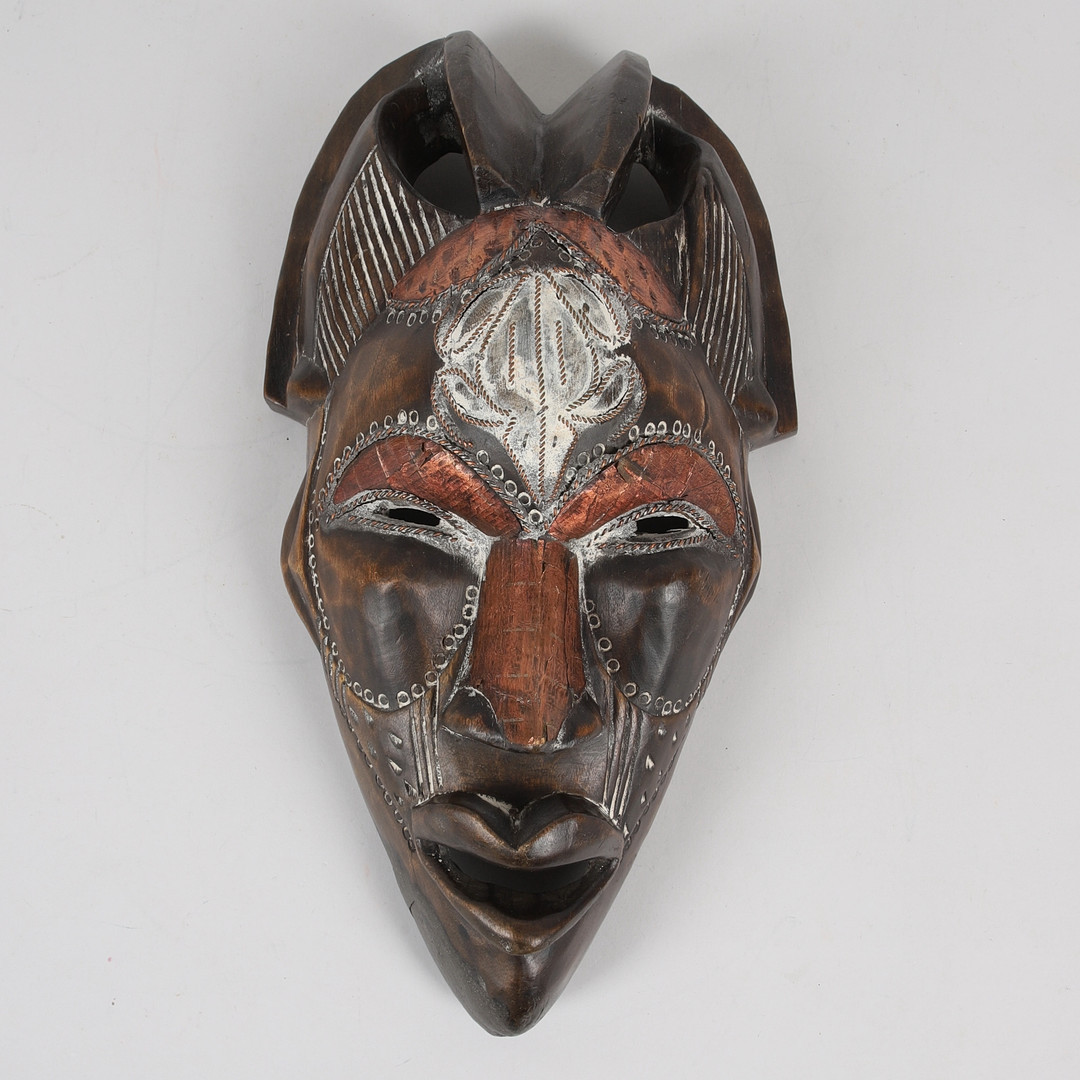 MASK, trä, handskuren, Afrika.