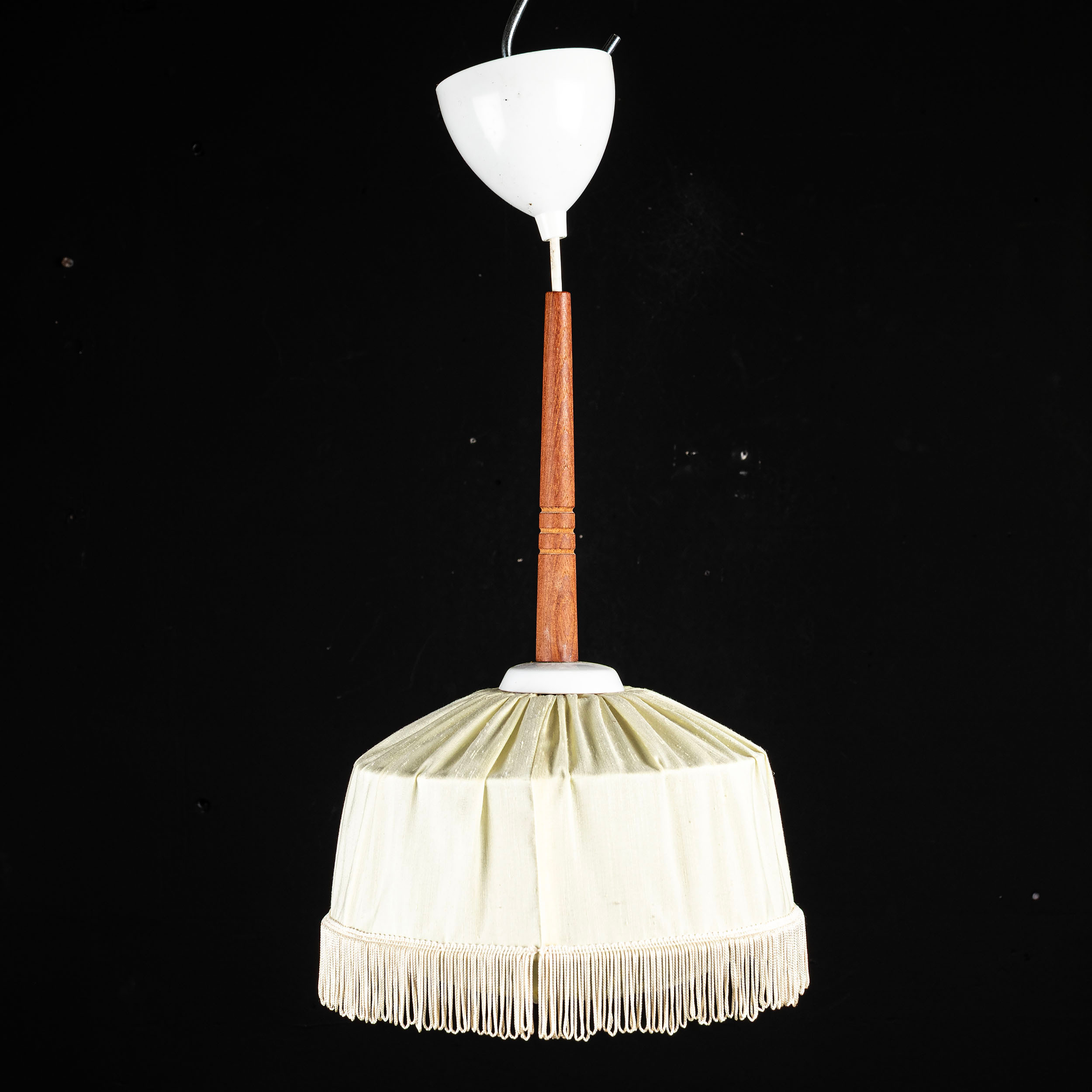 TAKLAMPA, teak & tyg, 1960-tal.