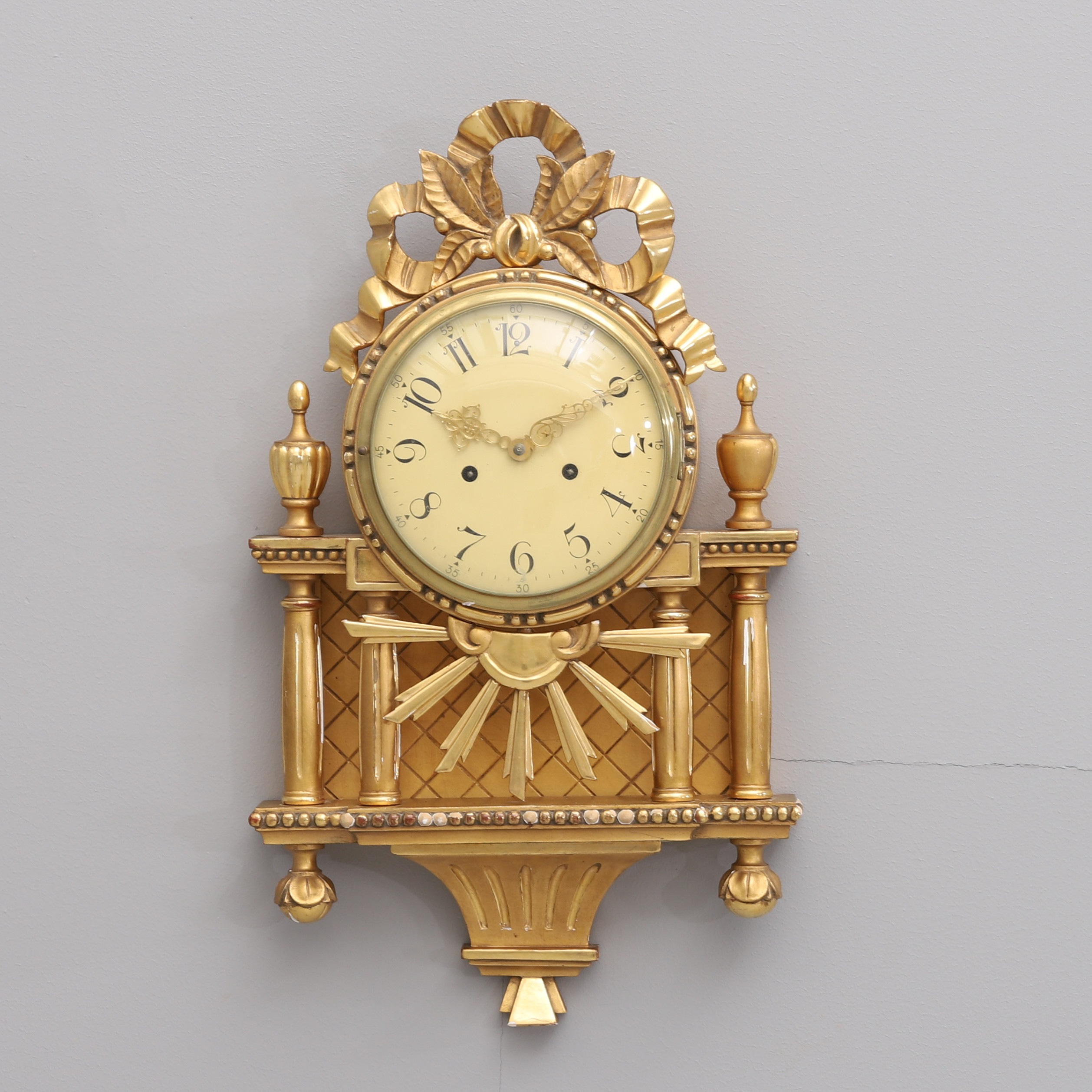 VÄGGPENDYL, gustaviansk stil, 1900-tal.