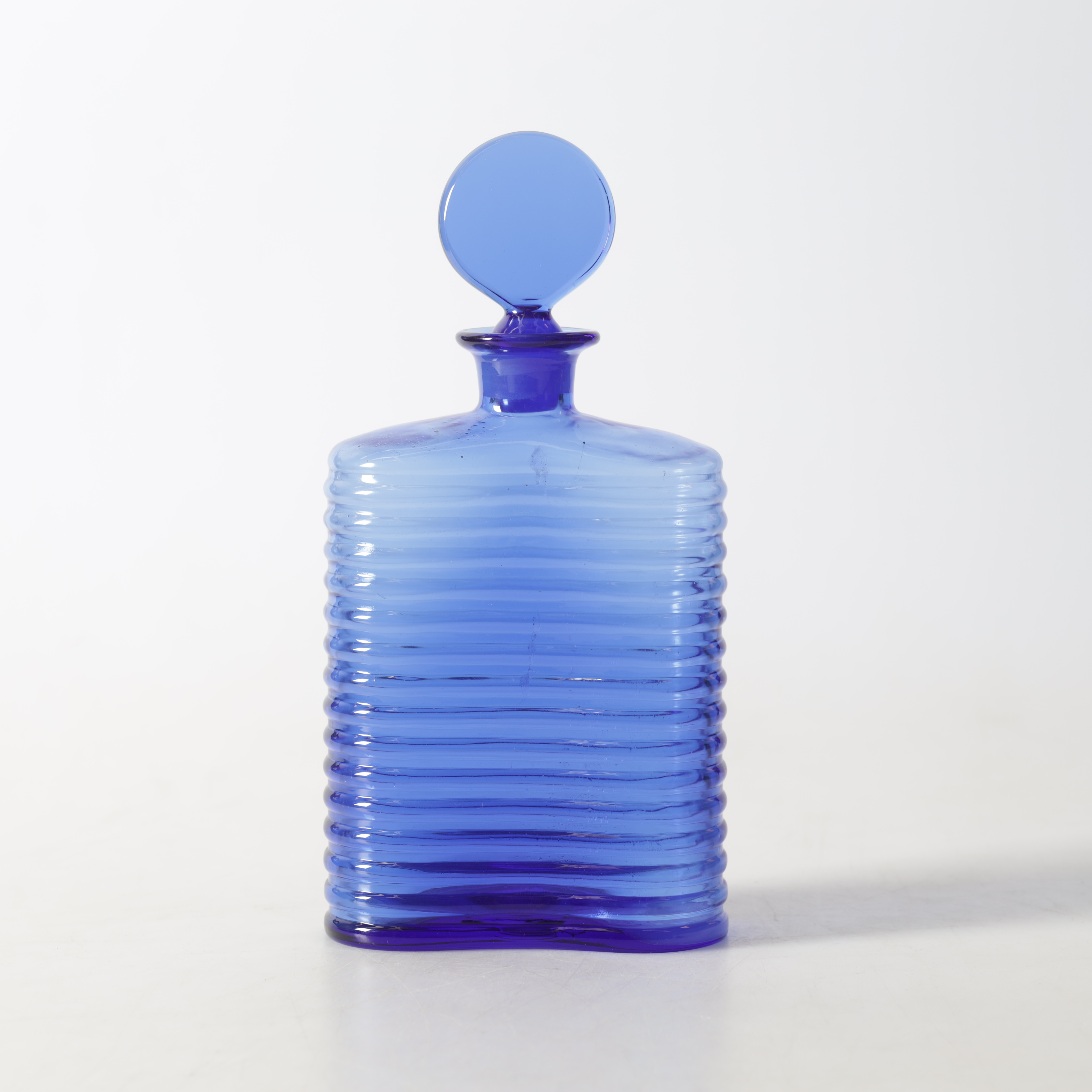 KARAFF, med propp, glas, 1900-tal.