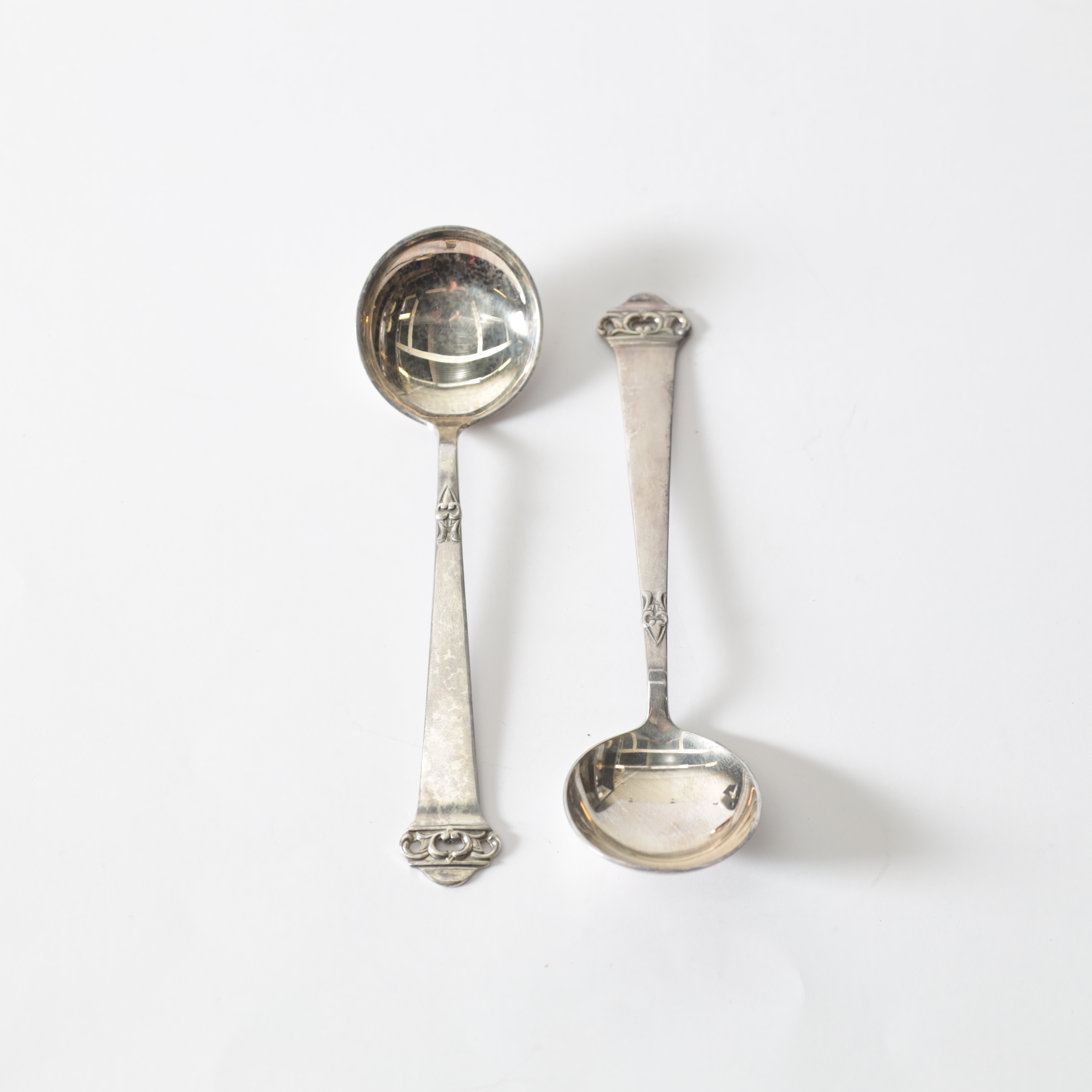 MARMELADSKEDAR, 1 par, silver, Brødrene Mylius, Norge. Totalvikt ca 34,6 gram.