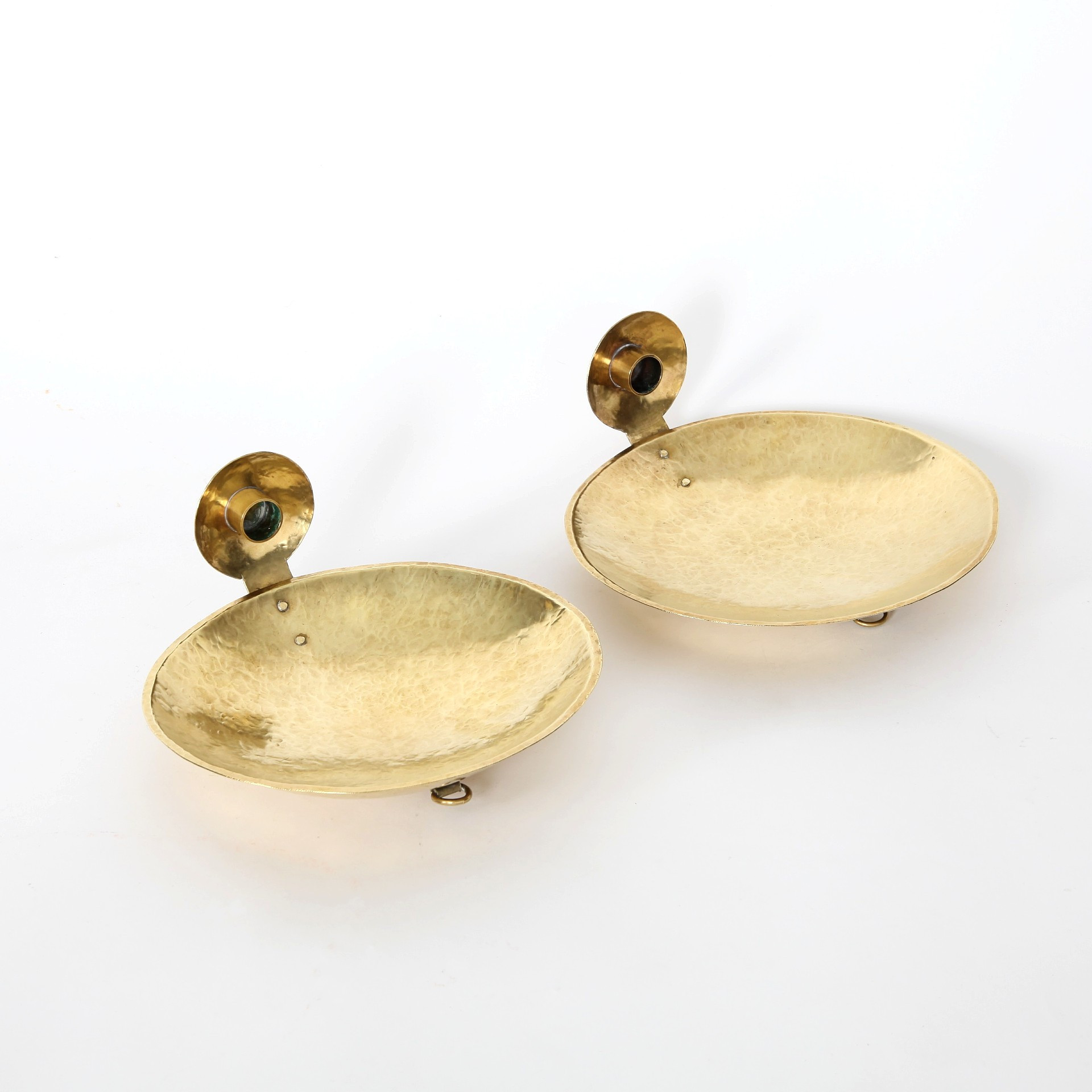 KARL-ERIK TORSSELL. "Kungalampetten", 1 par, hamrad mässing, 1994.