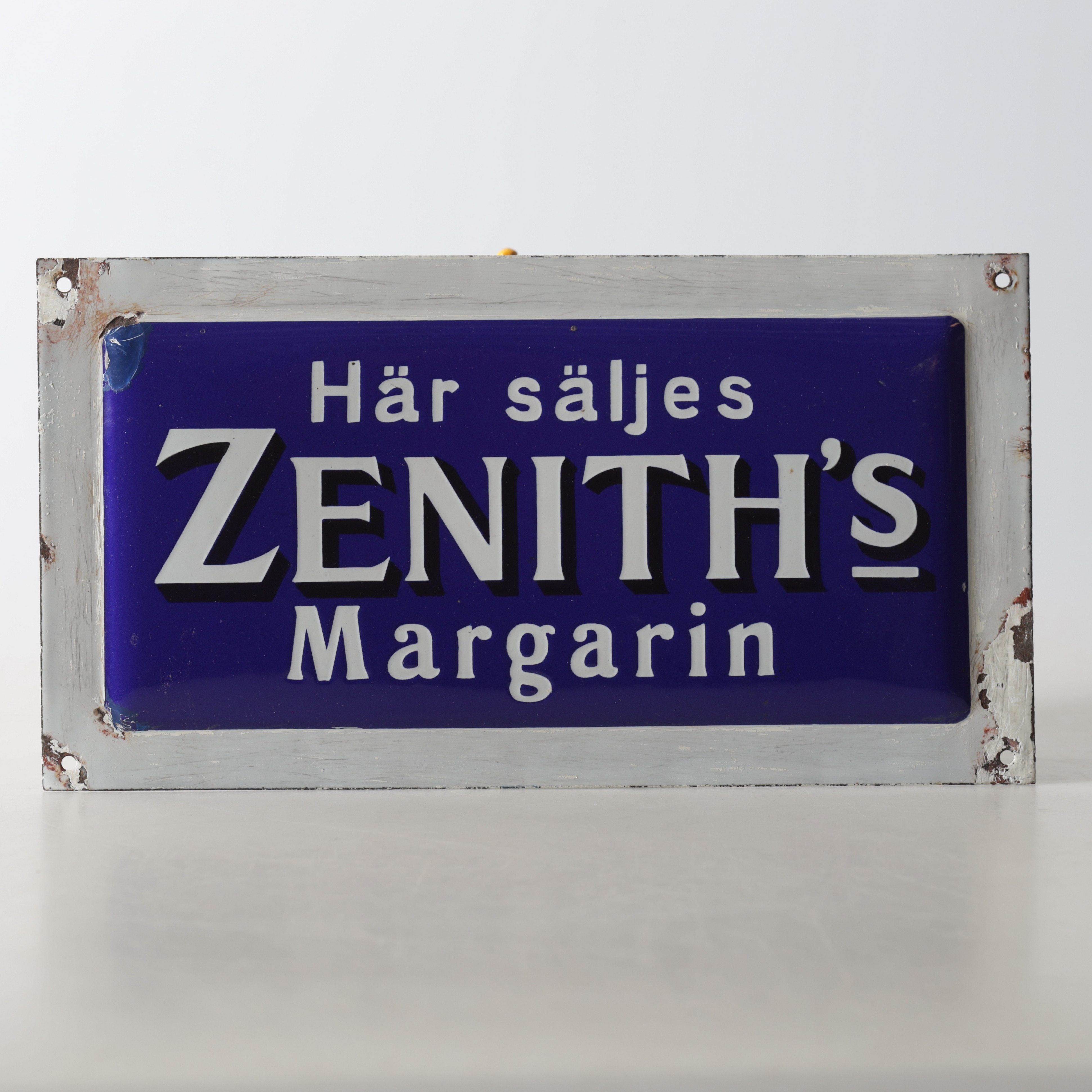 EMALJSKYLT. "Zeniths margarin" 1900-tal.