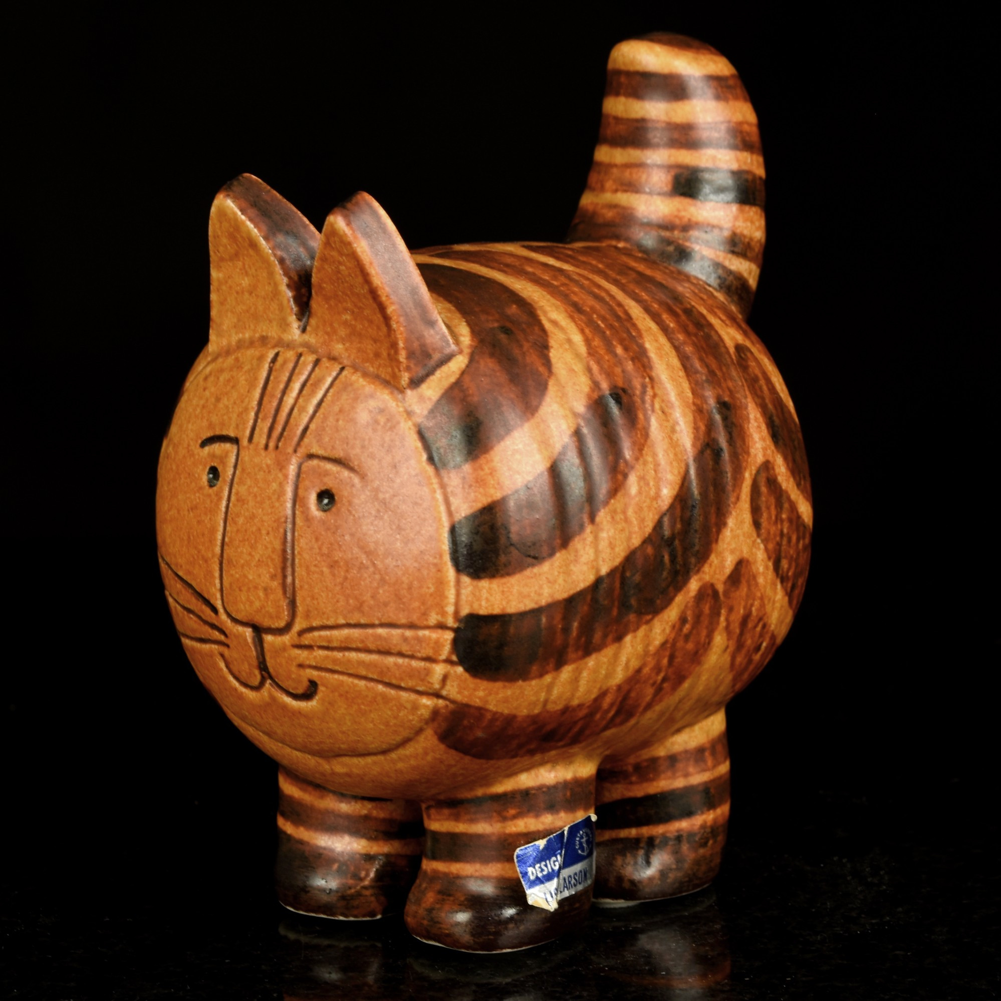 LISA LARSON. Figurin / Skulptur "Stora katten" från serien Jura, Gustavsberg.