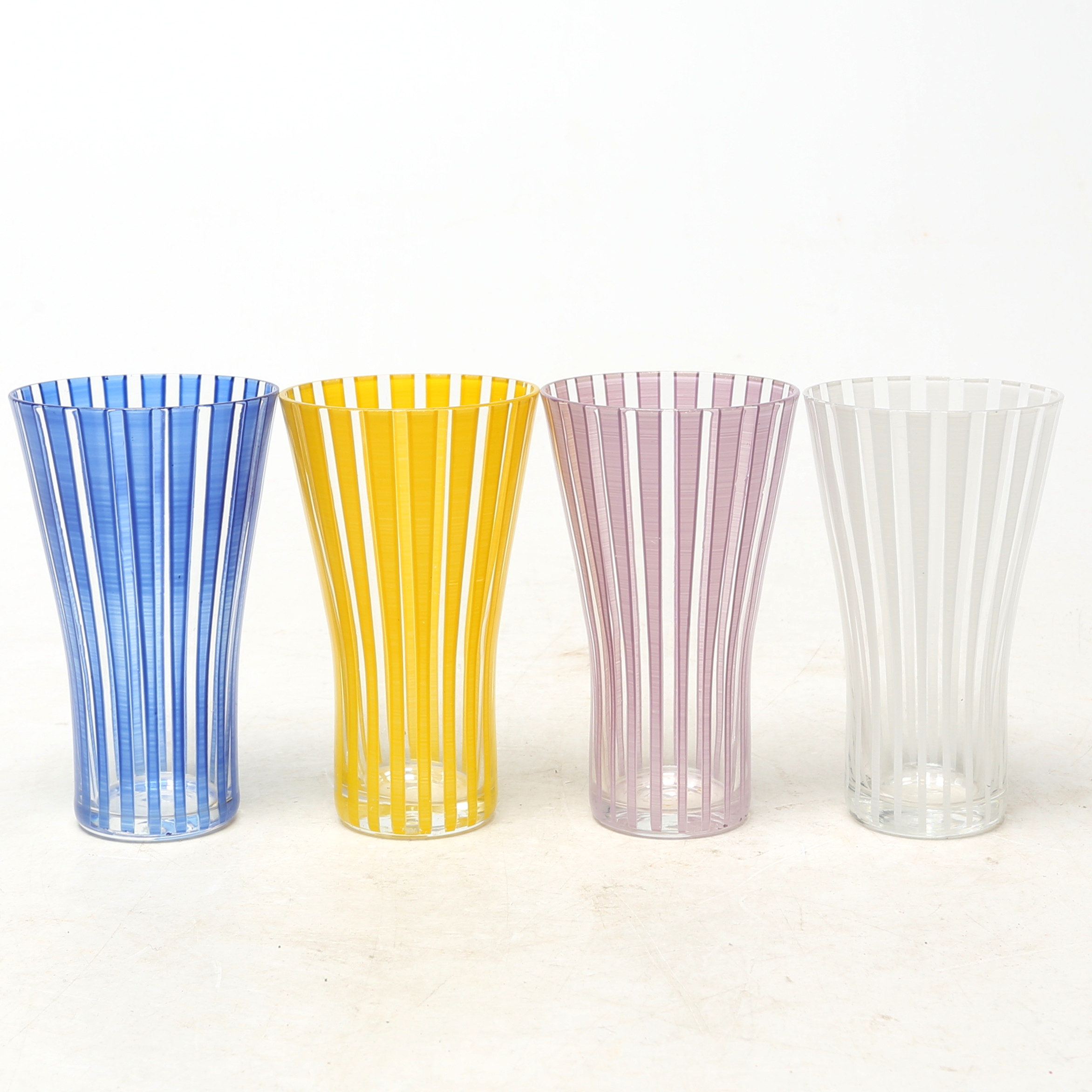 BENGT ORUP. GLAS, 4 st, Johansfors, Strikt.