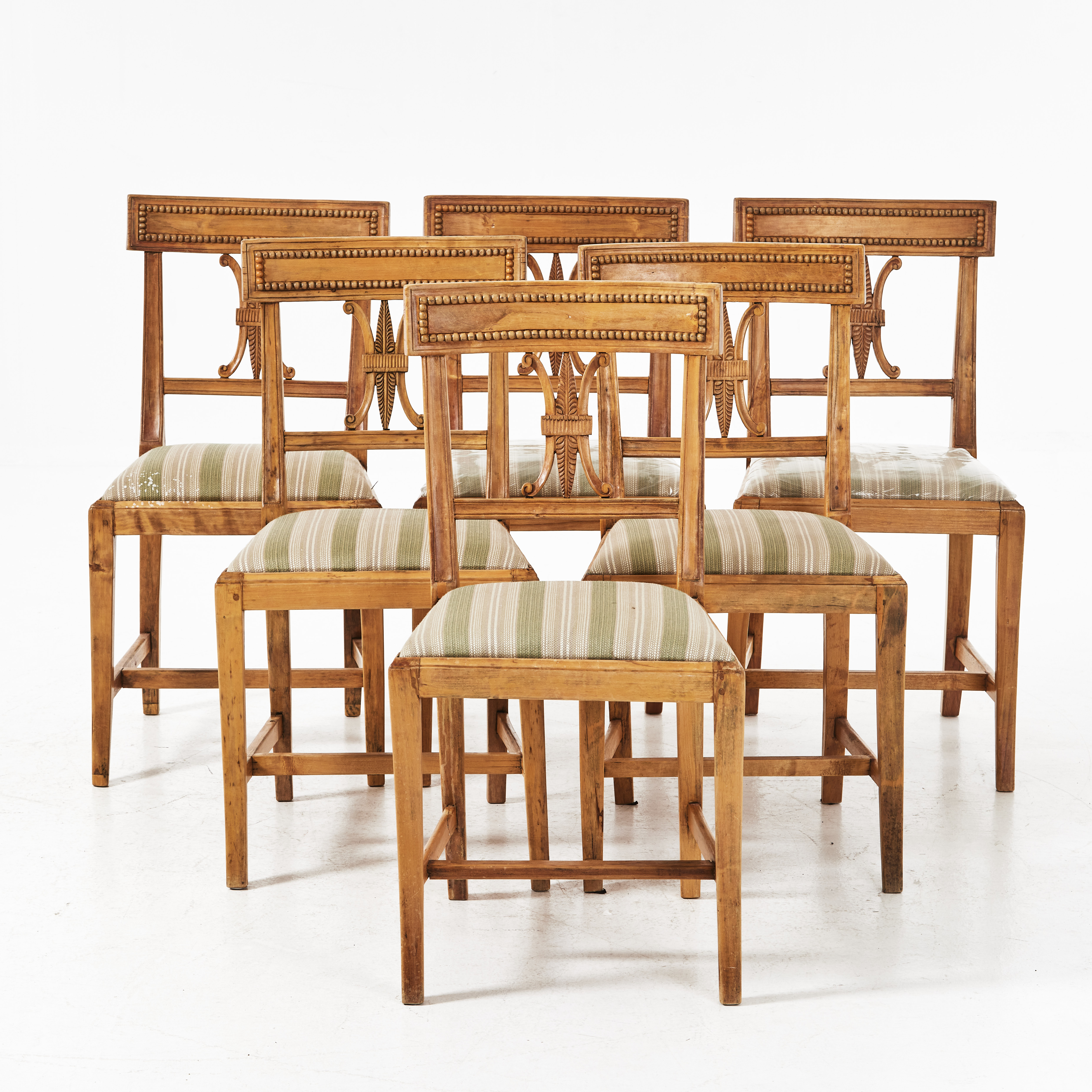 ANDERS HELLMAN (Stolmakare i Stockholm 1793-1825) Stolar 6 stycken, Karl Johan. Signerade.