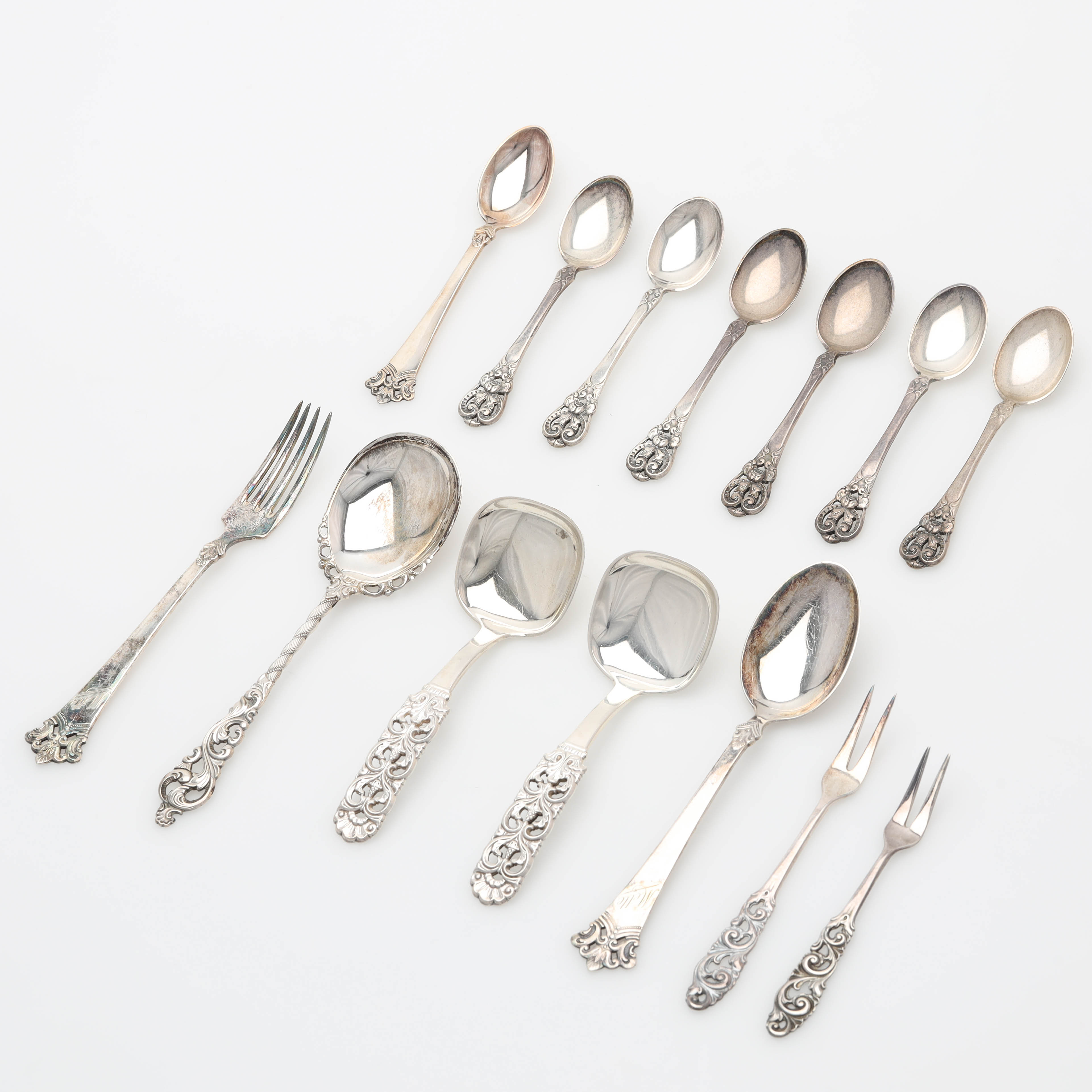 SAMLING BESTICK, 14 delar, silver, vikt 221 gram, Norge.