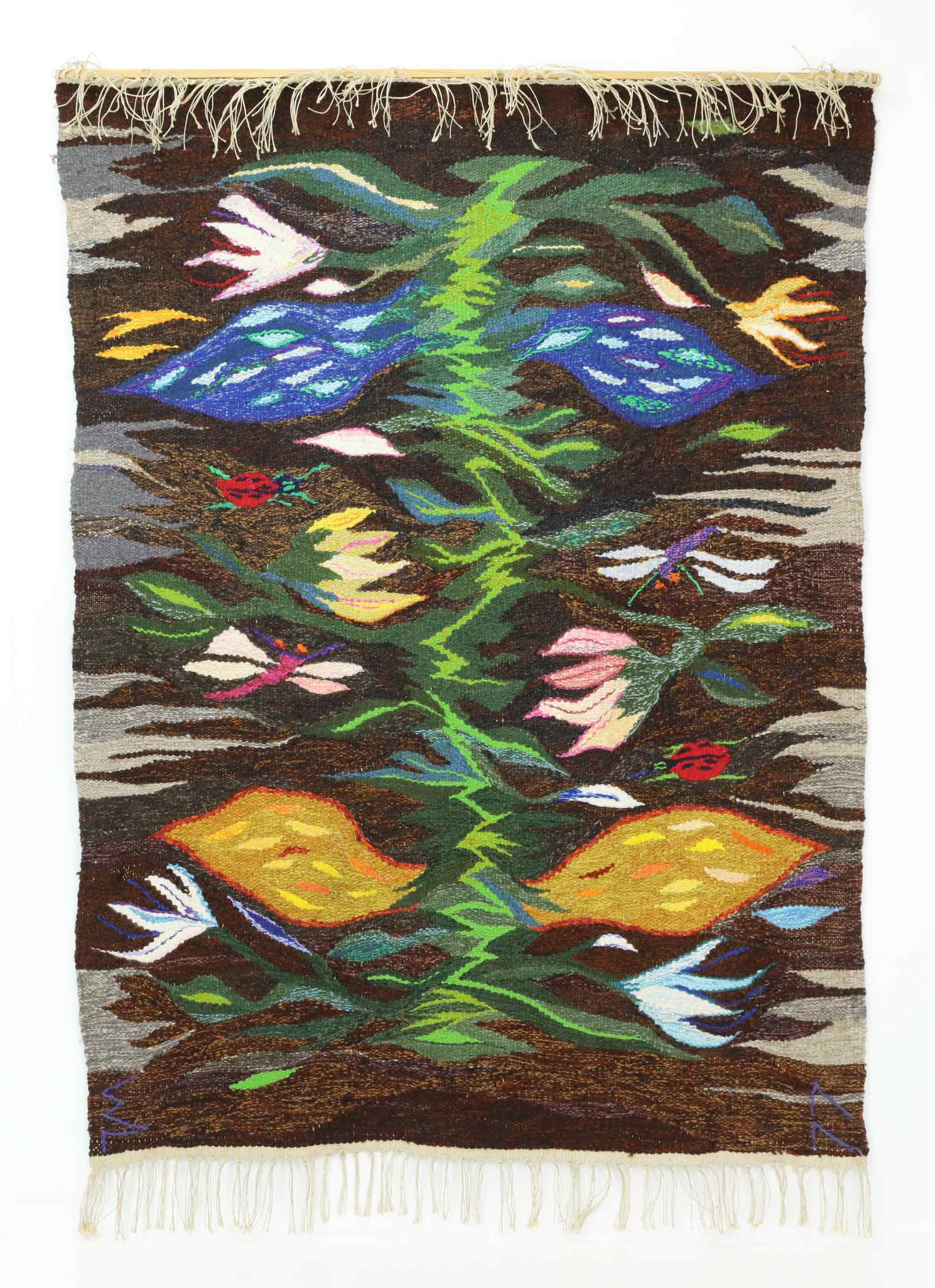 WIVECA LINDBERG. Gobelängväv, rölakansteknik, motiv med trollsländor, nyckelpigor och växter. Monogramsignerad och daterad-77.