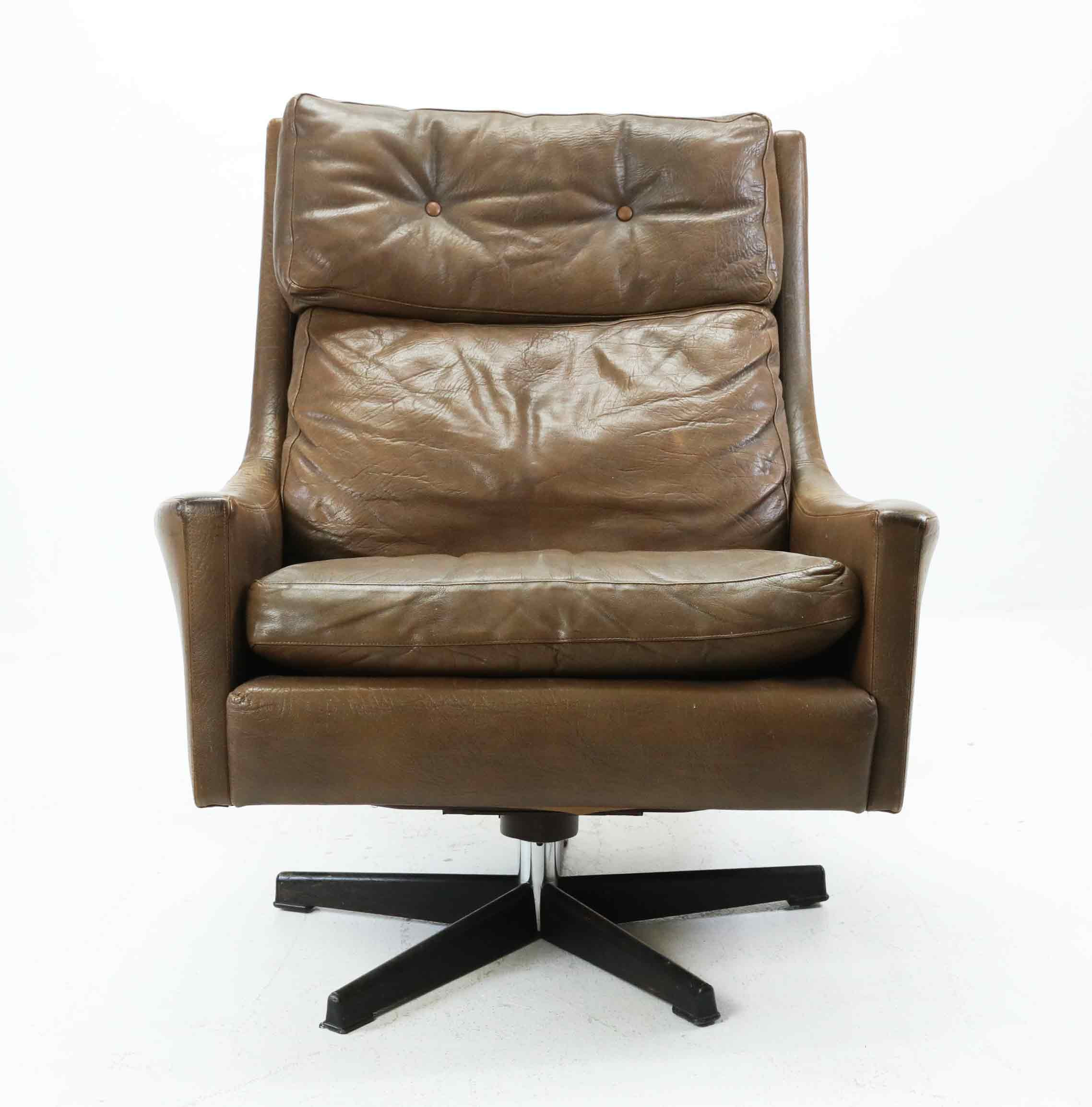 FÅTÖLJ, snurrmodell, skinn, "Kaparen" OPE-möbler, Jönköping, 1960/70-tal.