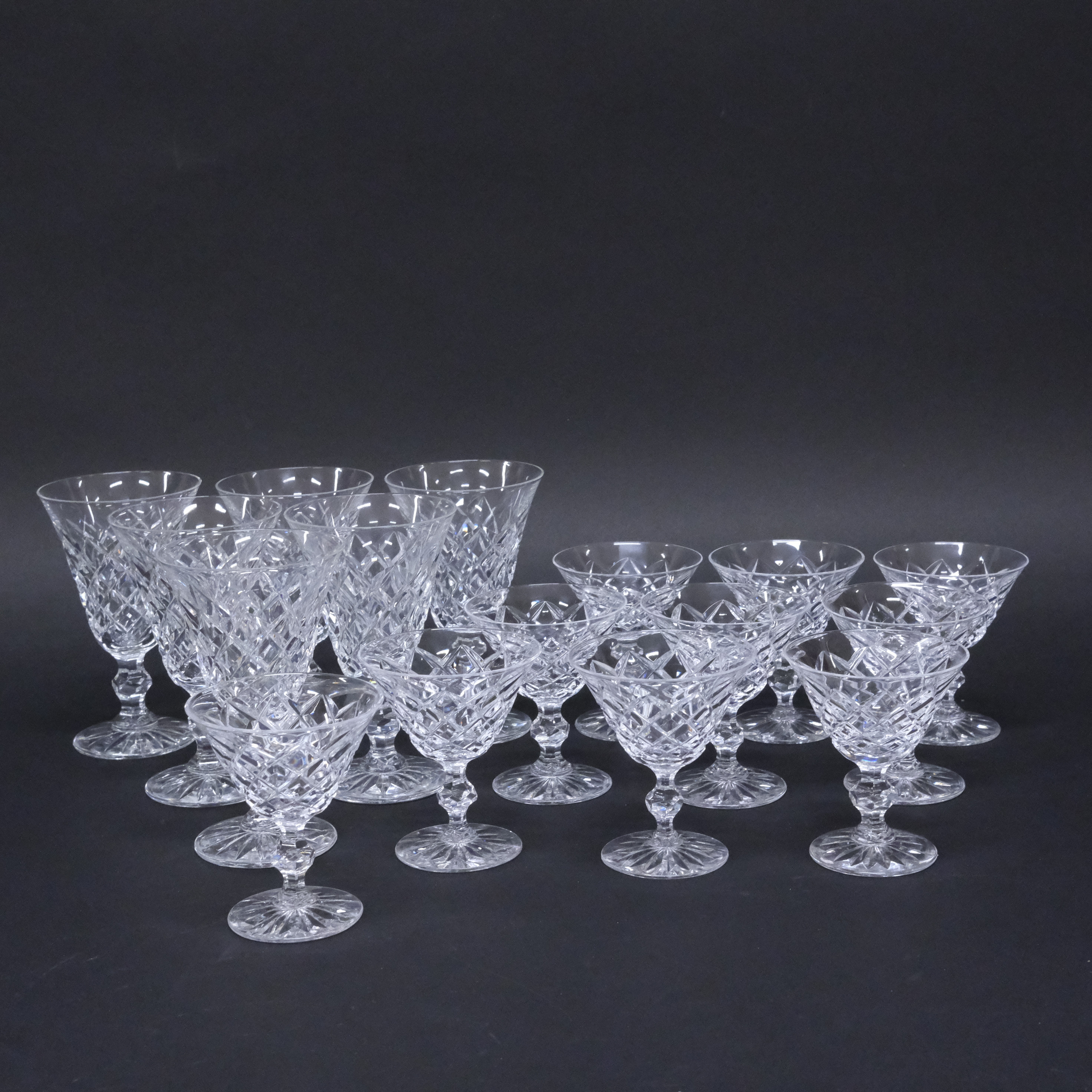 FRITZ KALLENBERG. GLASSERVIS, "TJUGO RUT", BODA, 16 DELAR.