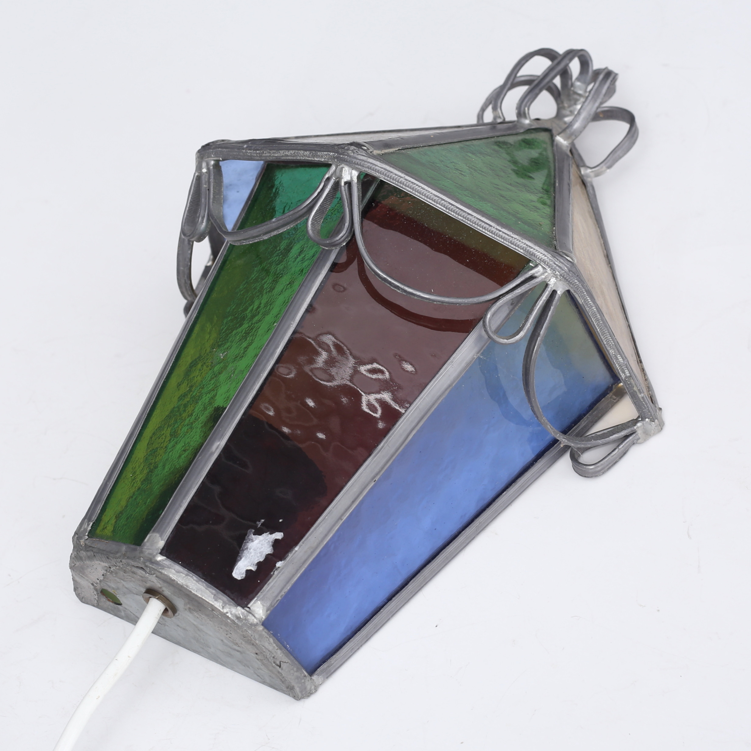 VÄGGLAMPA, blyinfattat glas, 1900-tal.