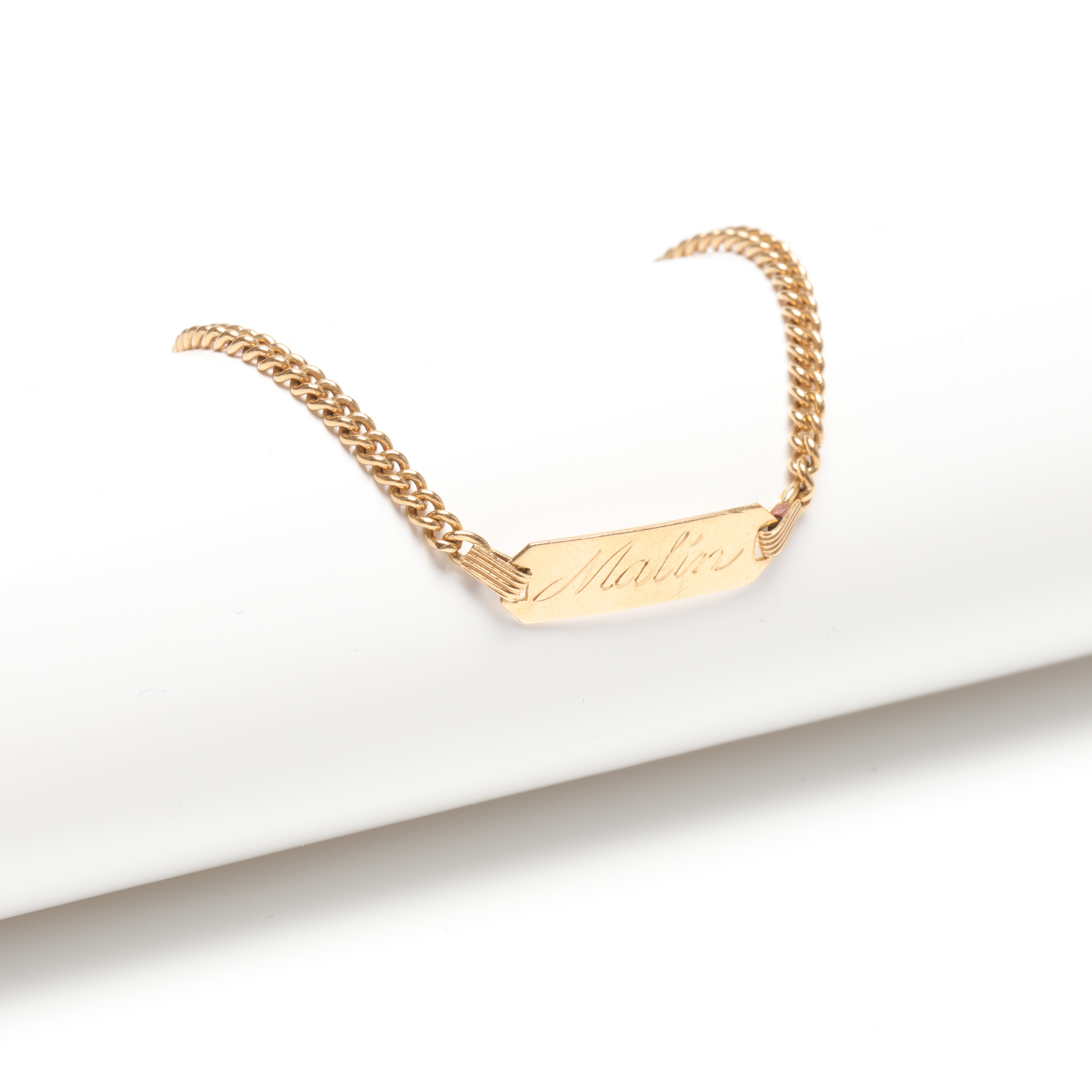 ARMBAND, 18K, Guld, vikt cirka 3 gram.