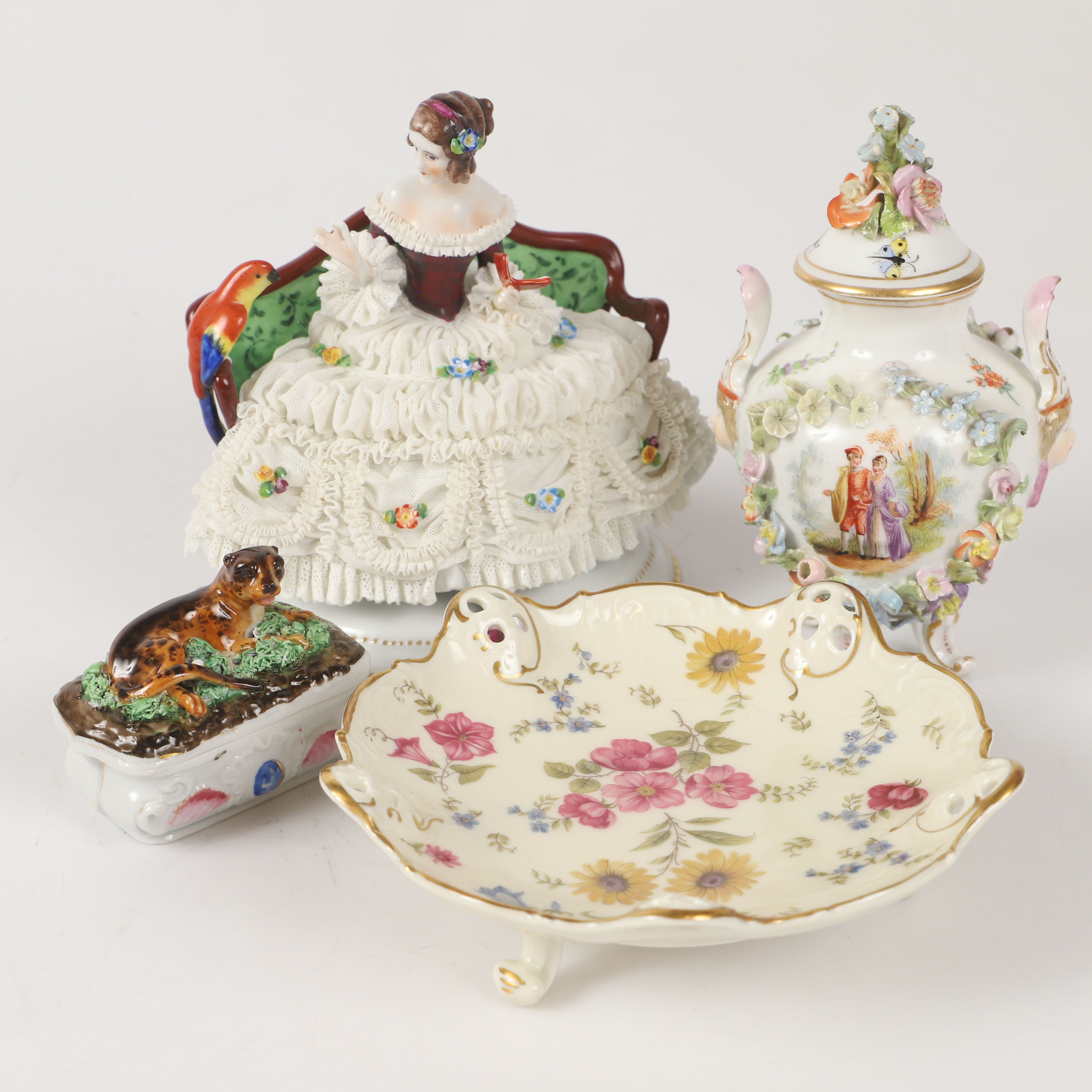 FIGURIN, LOCKASK M. M., 4 stycken, porslin, bl.a. Rosenthal.