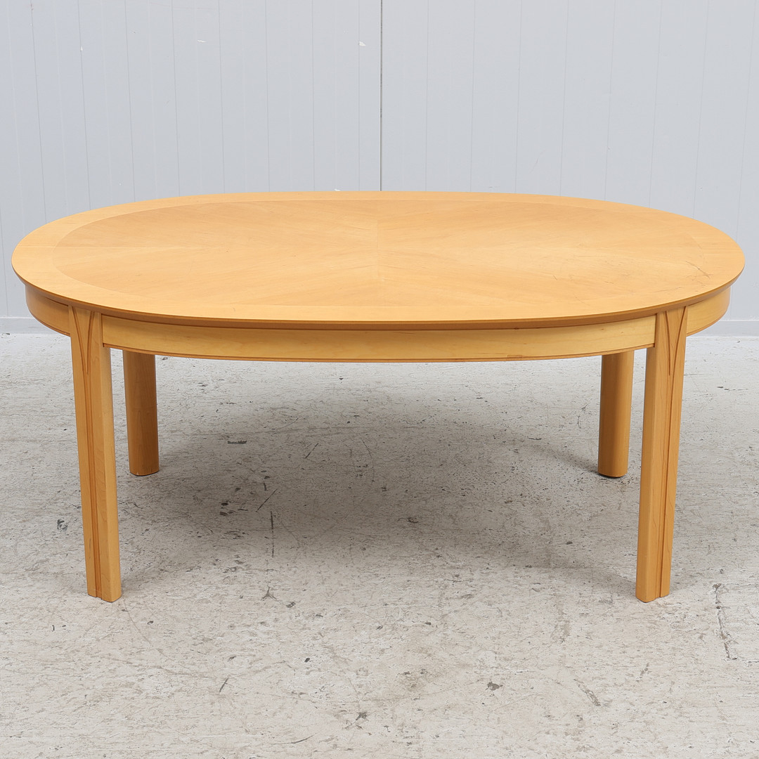 SOFFBORD, lövträ, Möbelfabriks AB Carlsson & Co, Bengtsfors, 1900-talets senare hälft.