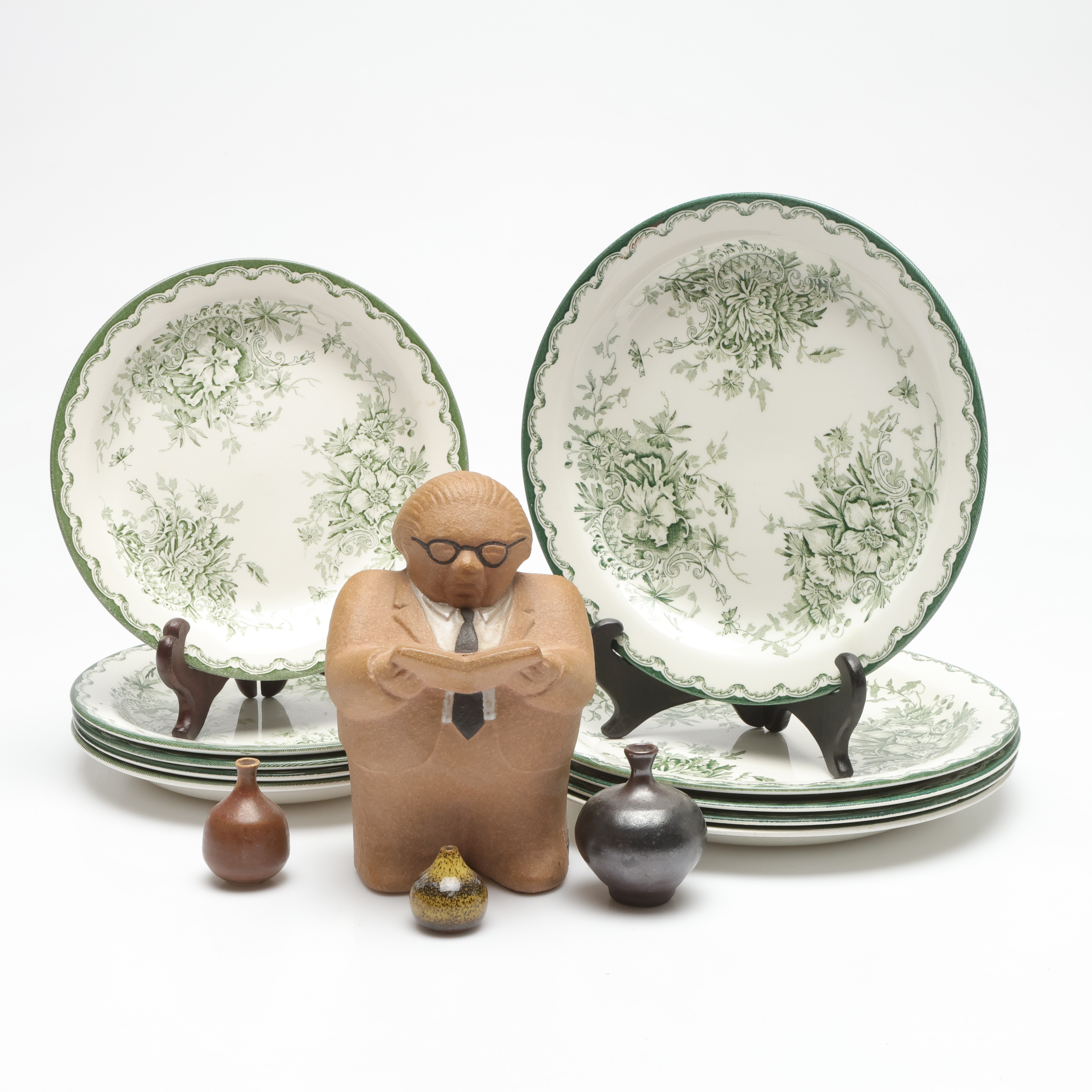 PARTI KERAMIK, bl.a. Lisa Larson.