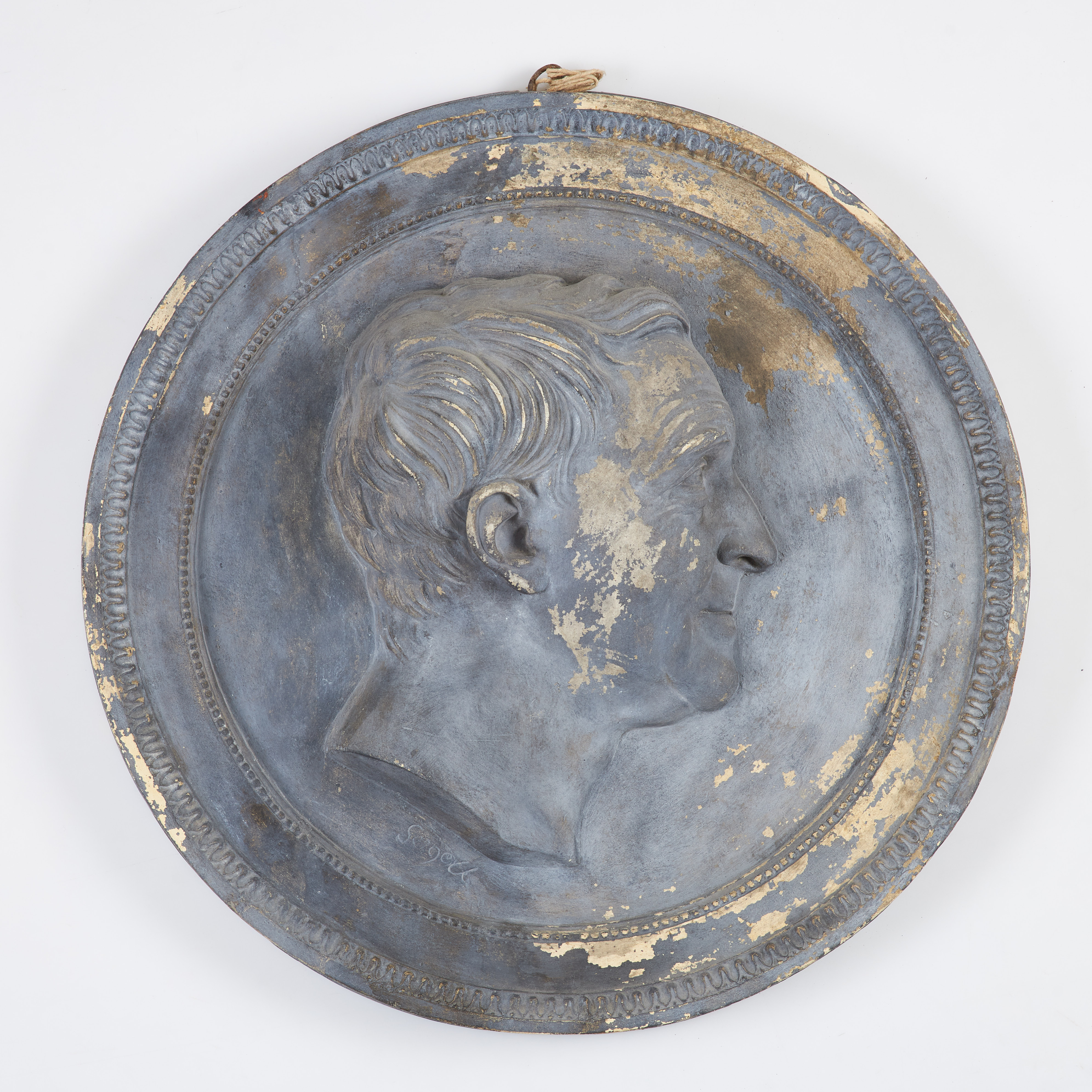 JOHAN TOBIAS SERGEL. Efter, porträttmedaljong, föreställande Carl von Linné, signerad i godset.