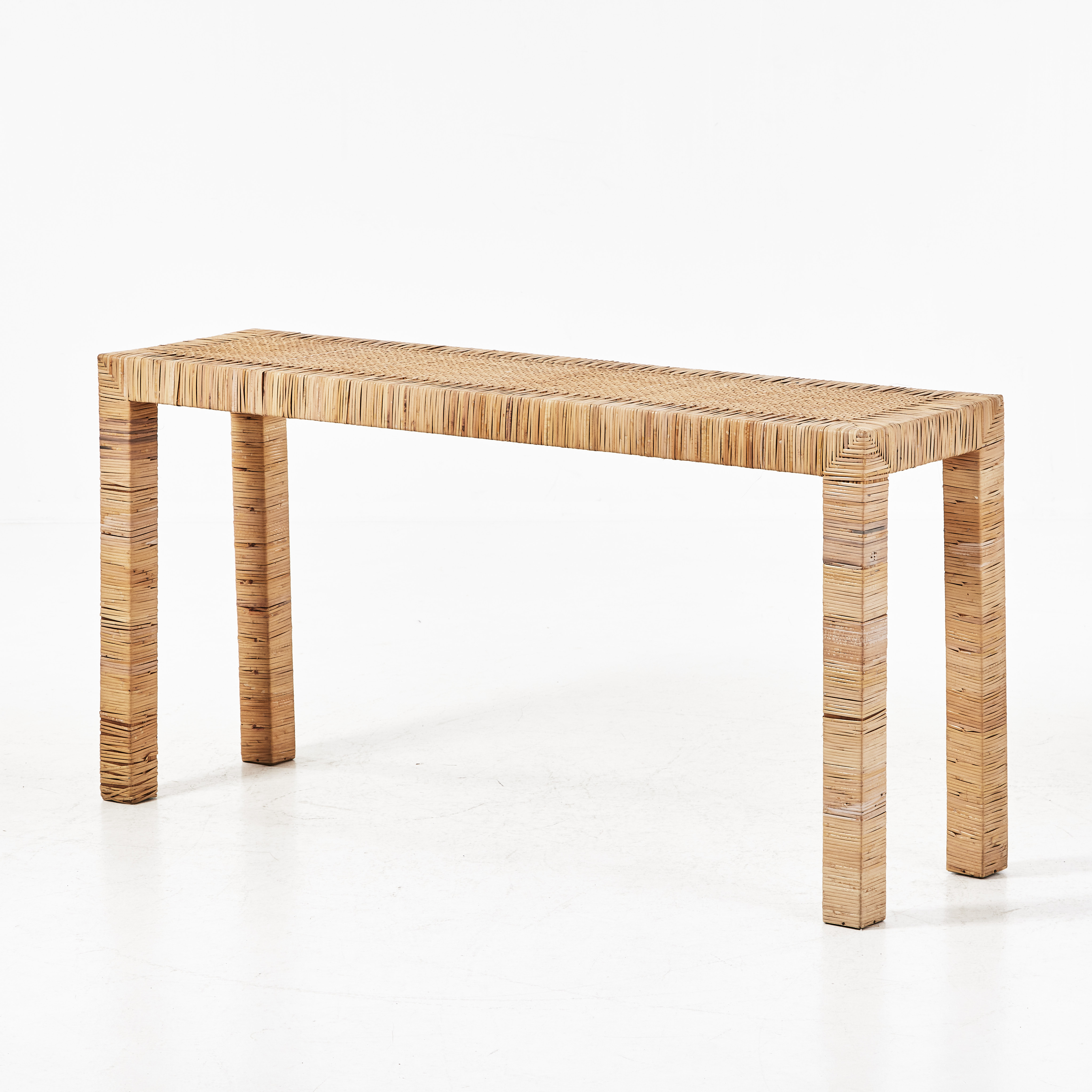 SIDEBOARD, rottingbeklädd trästomme, 1900-talets senare del, Mexico.