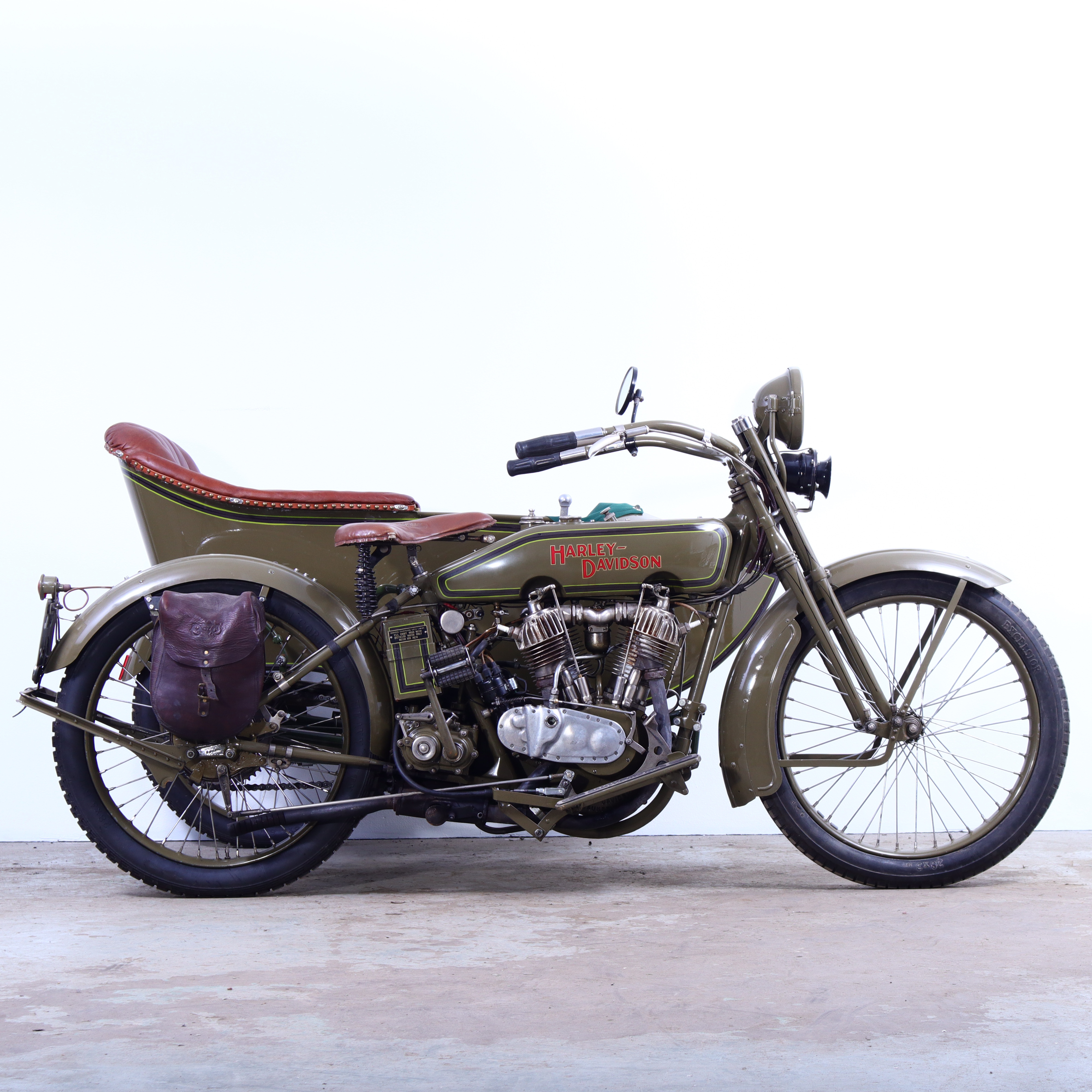 HARLEY-DAVIDSON, modell 20F, med sidovagn, 1920, USA.