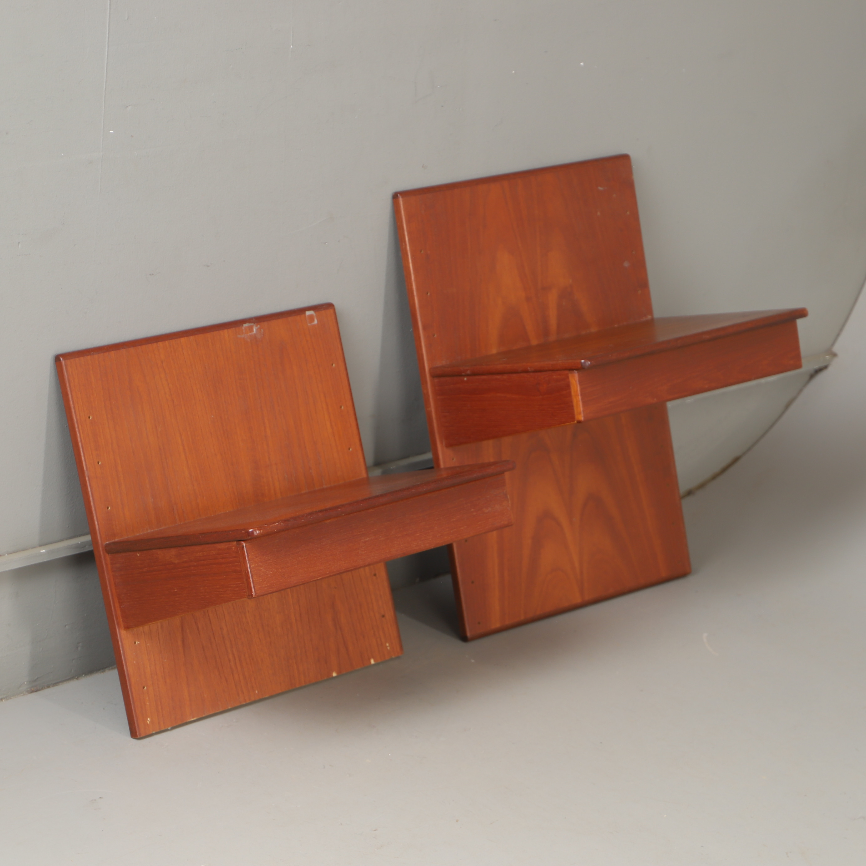 SÄNGBORD, 1 par, teak, 1900-talets mitt.