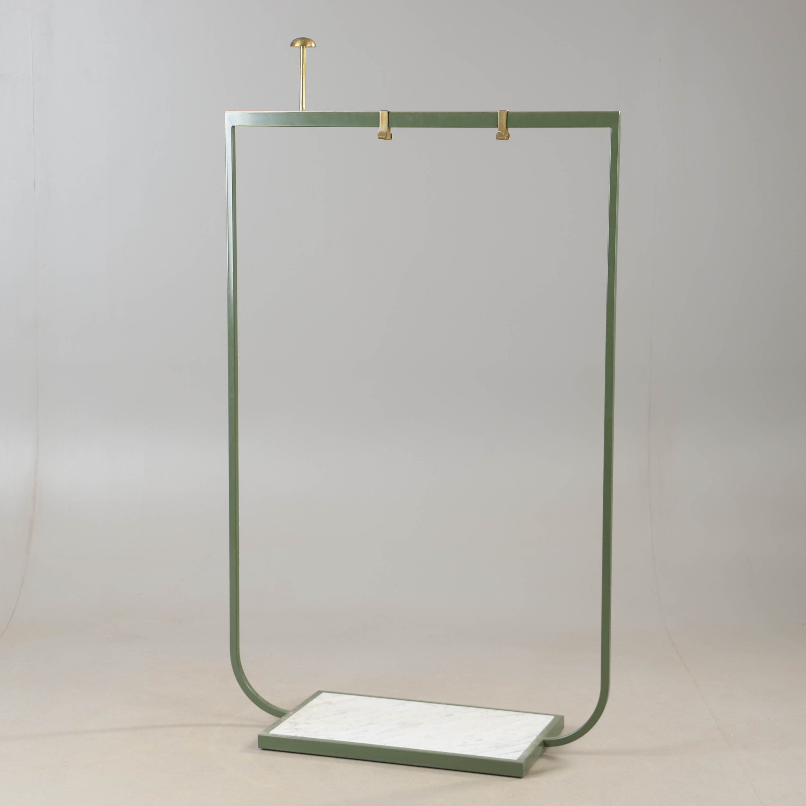 BROBERG & RIDDERSTRÅLE. Tamburmajor, "Tati"metall och sten, Asplund, Miljögården.